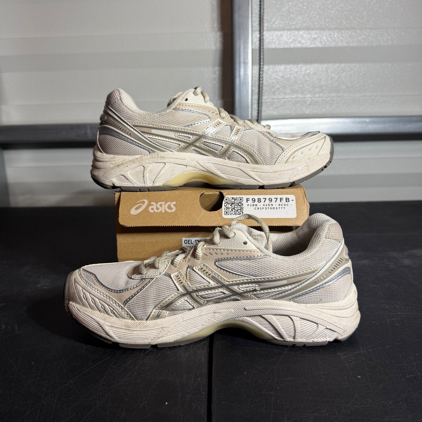 Size 6 - ASICS GT2160 Cream