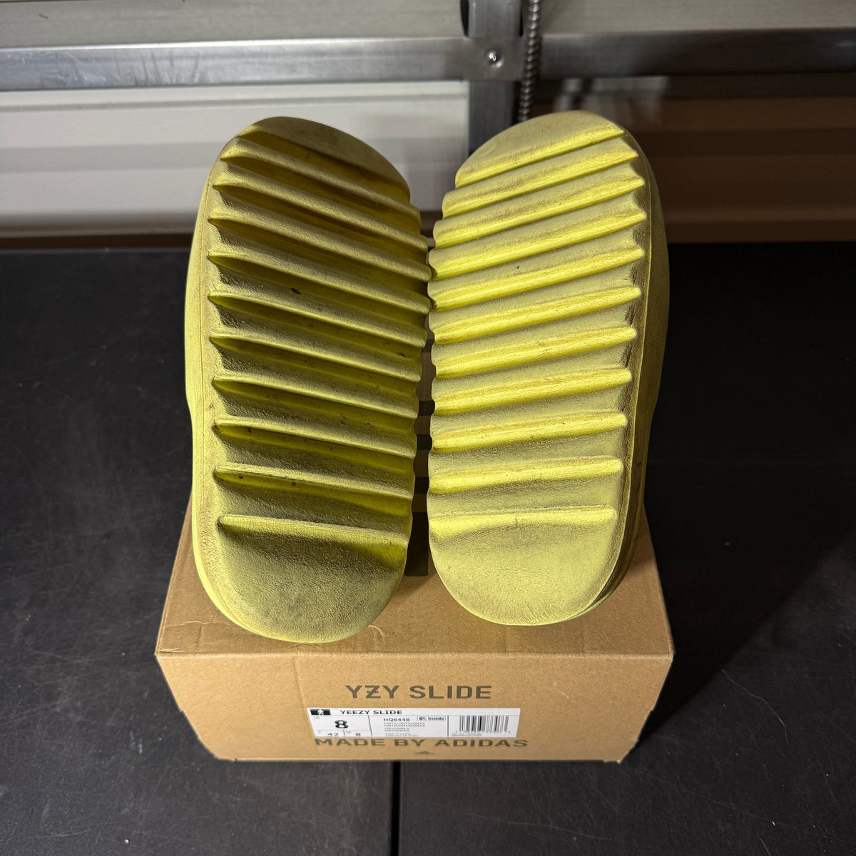 Size 8 - Yeezy Resin Slide
