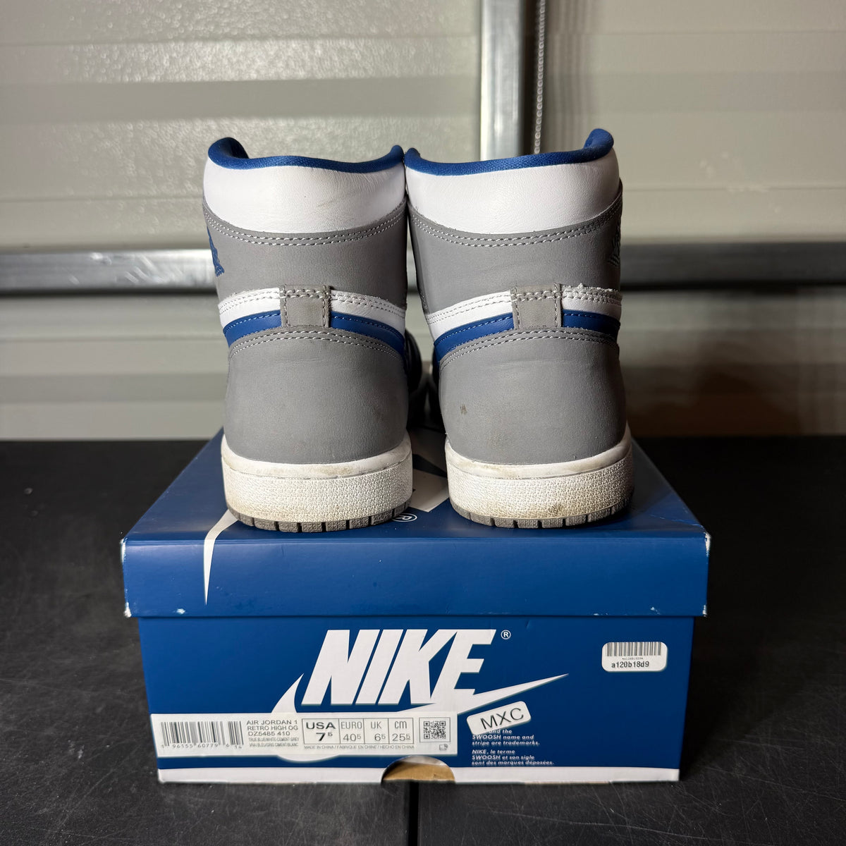 Size 7.5 - AJ 1 True Blue