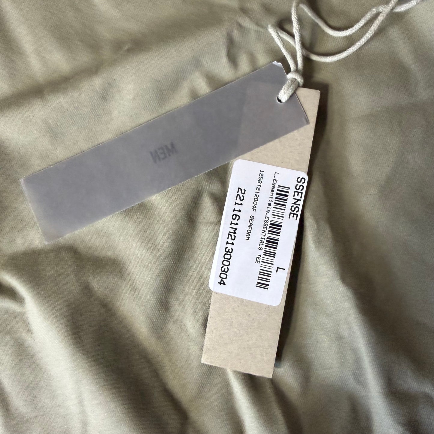 Size Large - Essentials T-shirt Seafoam