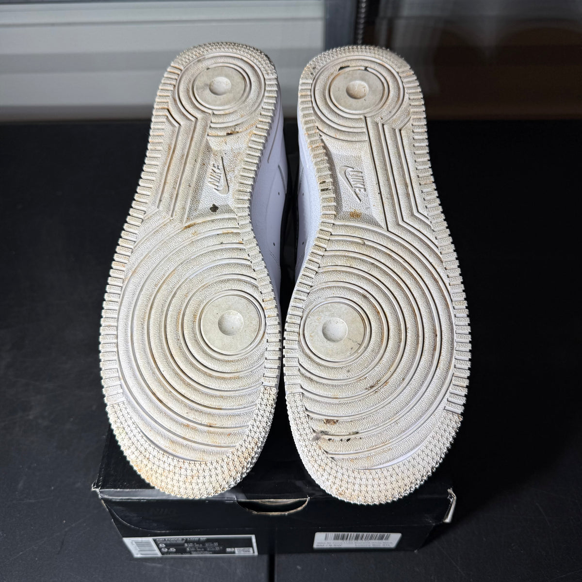 Size 8 - Air Force 1 Supreme White Black Swoosh