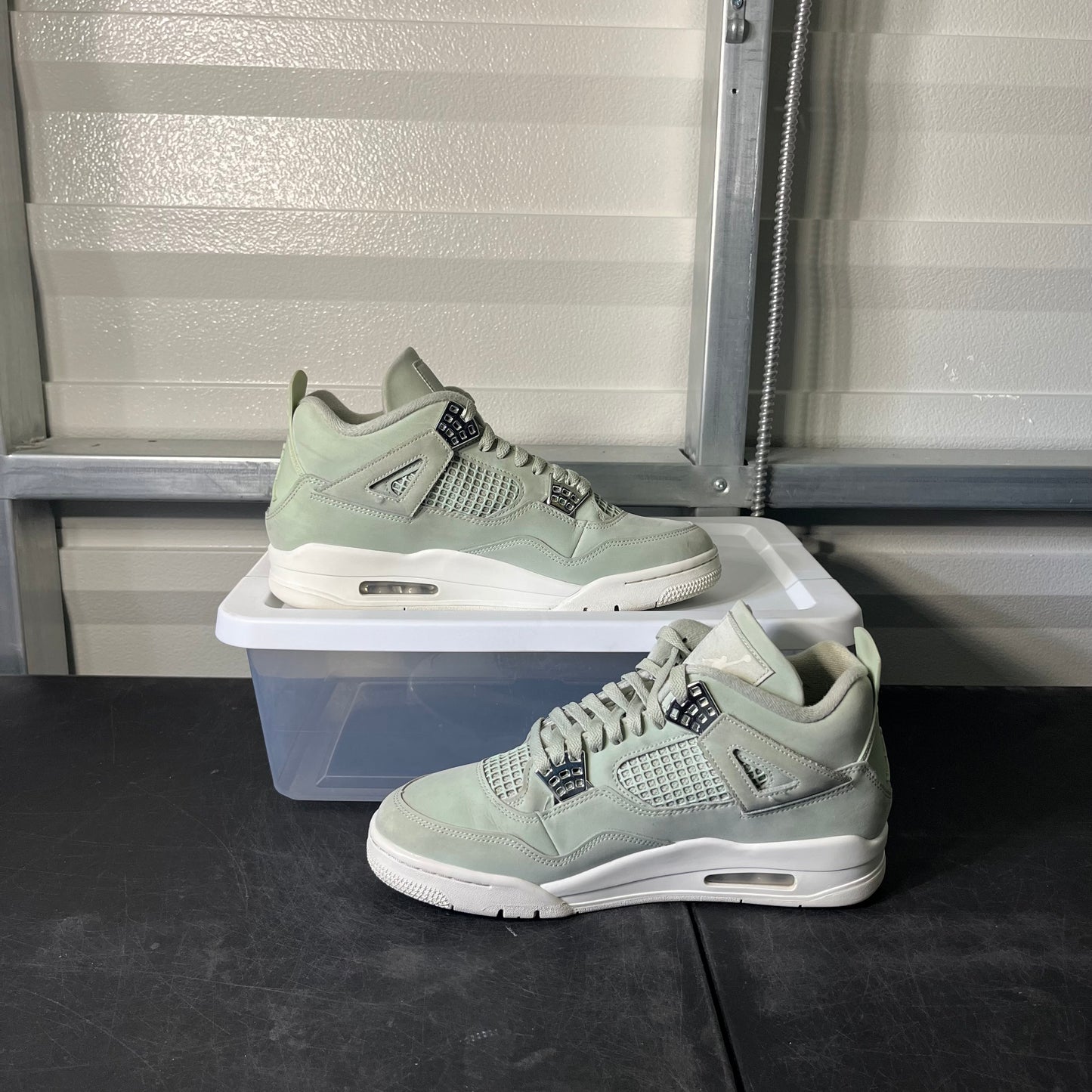 Size 11.5W - AJ 4 Seafoam