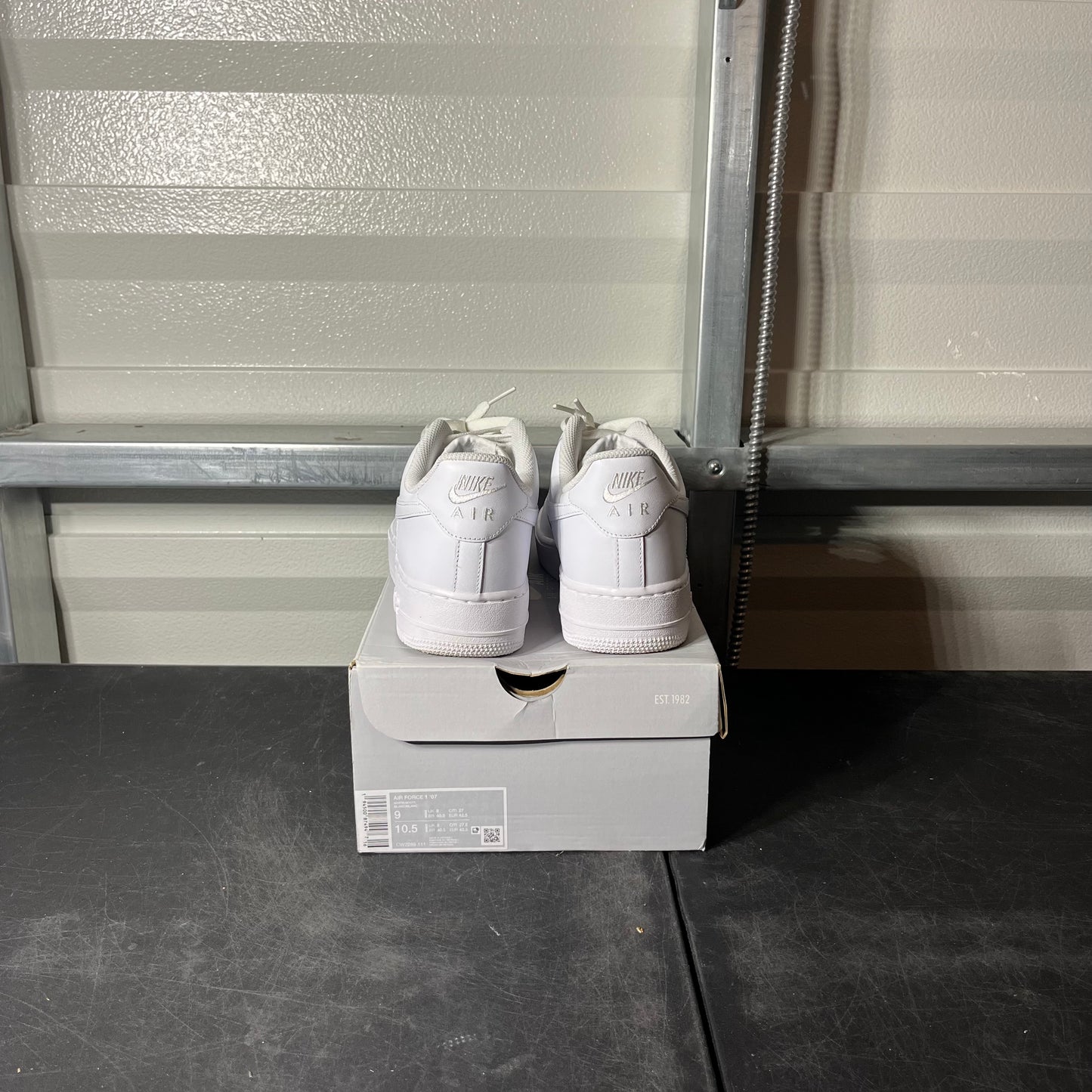 Size 9 - AF 1 ‘07 Low Triple White