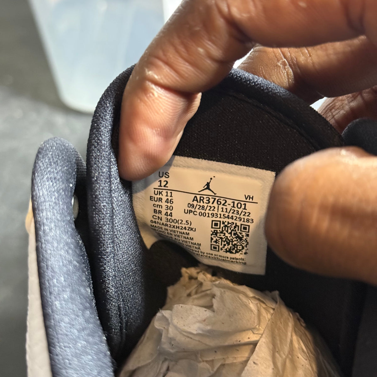 Size 12 - AJ Access White Black