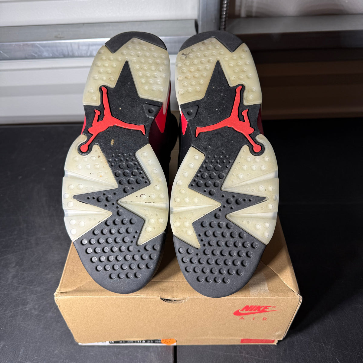Size 10 - AJ 6 Infrared