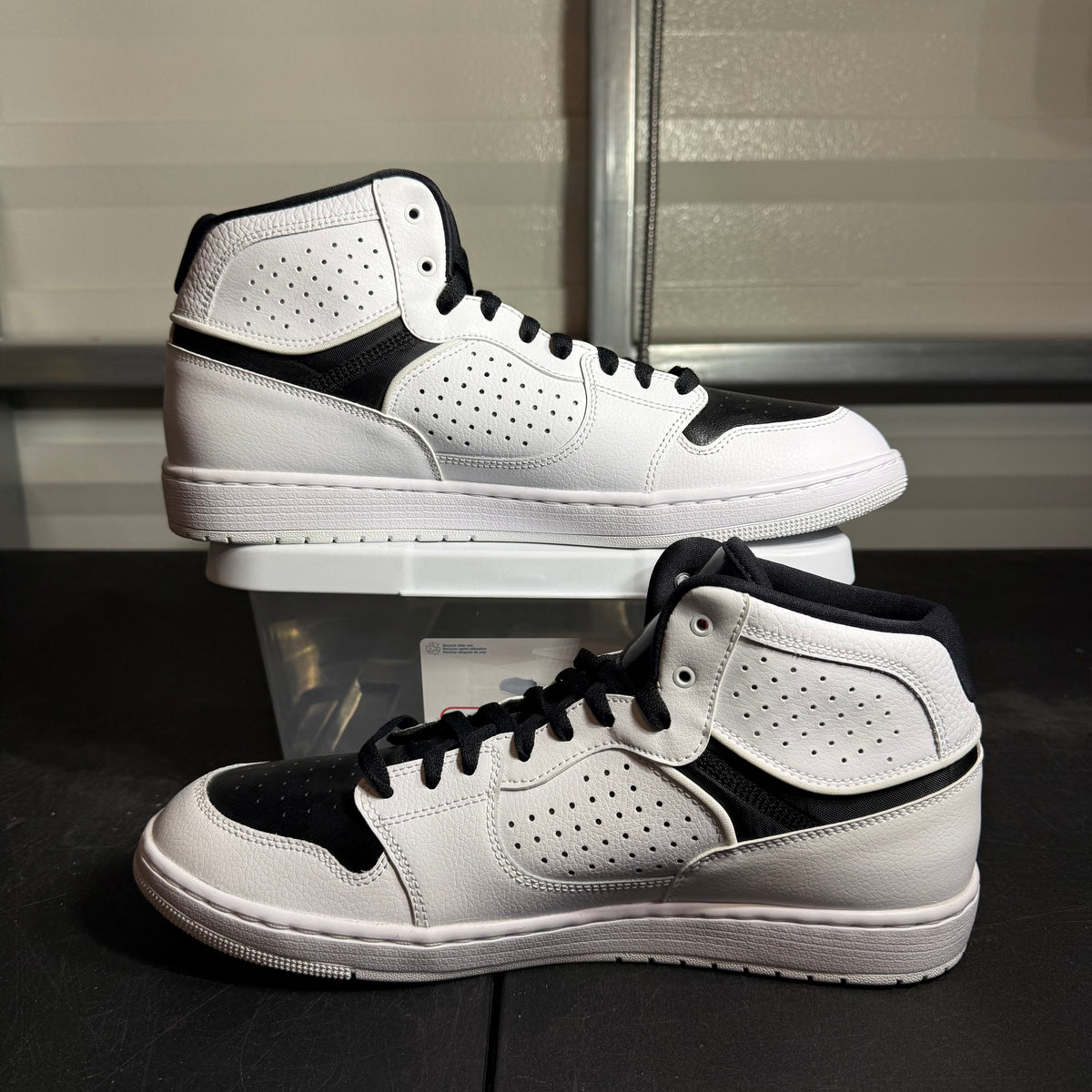 Size 12 - AJ Access White Black