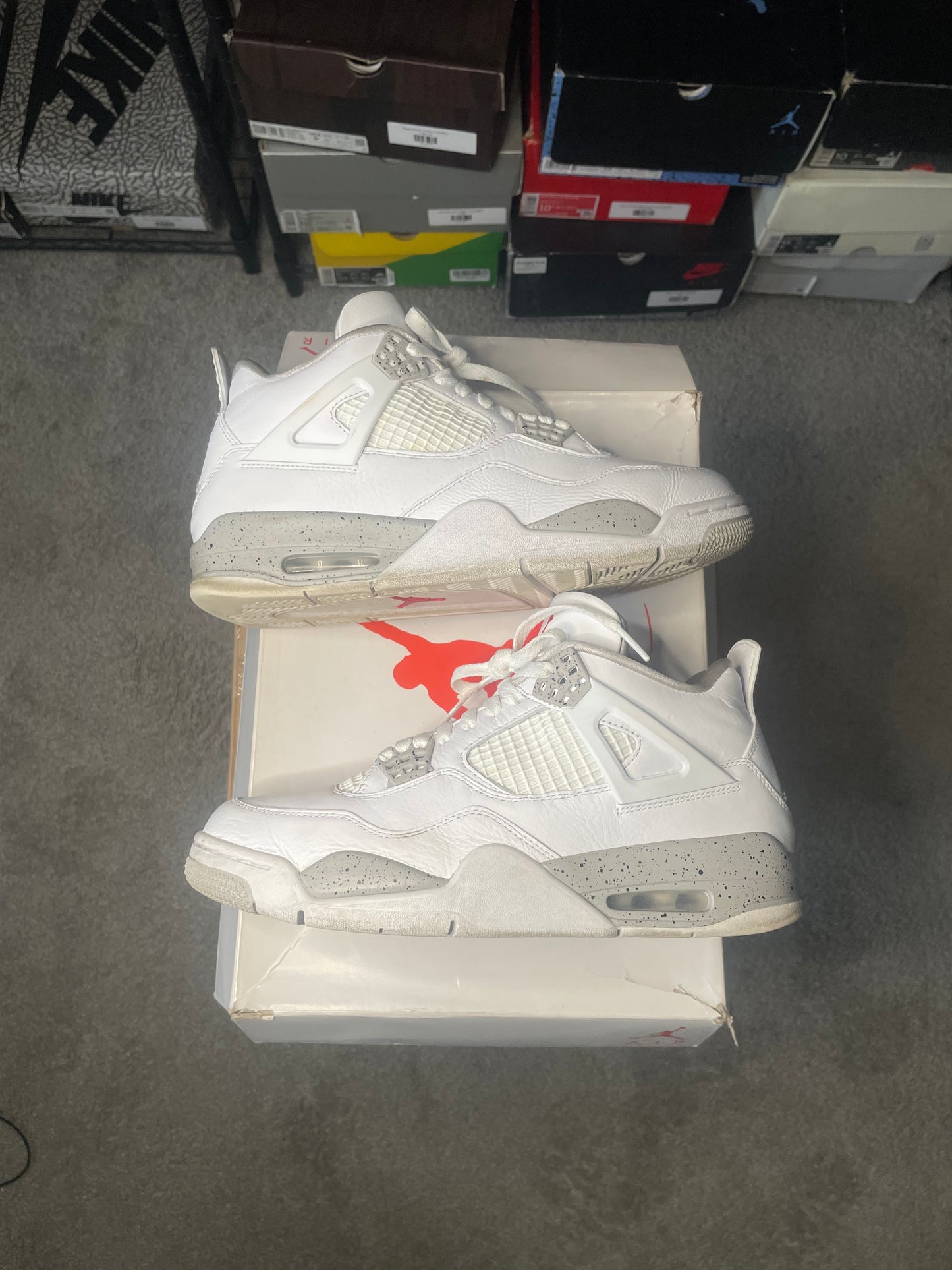 Size 9 - Jordan 4 Retro Mid White Oreo