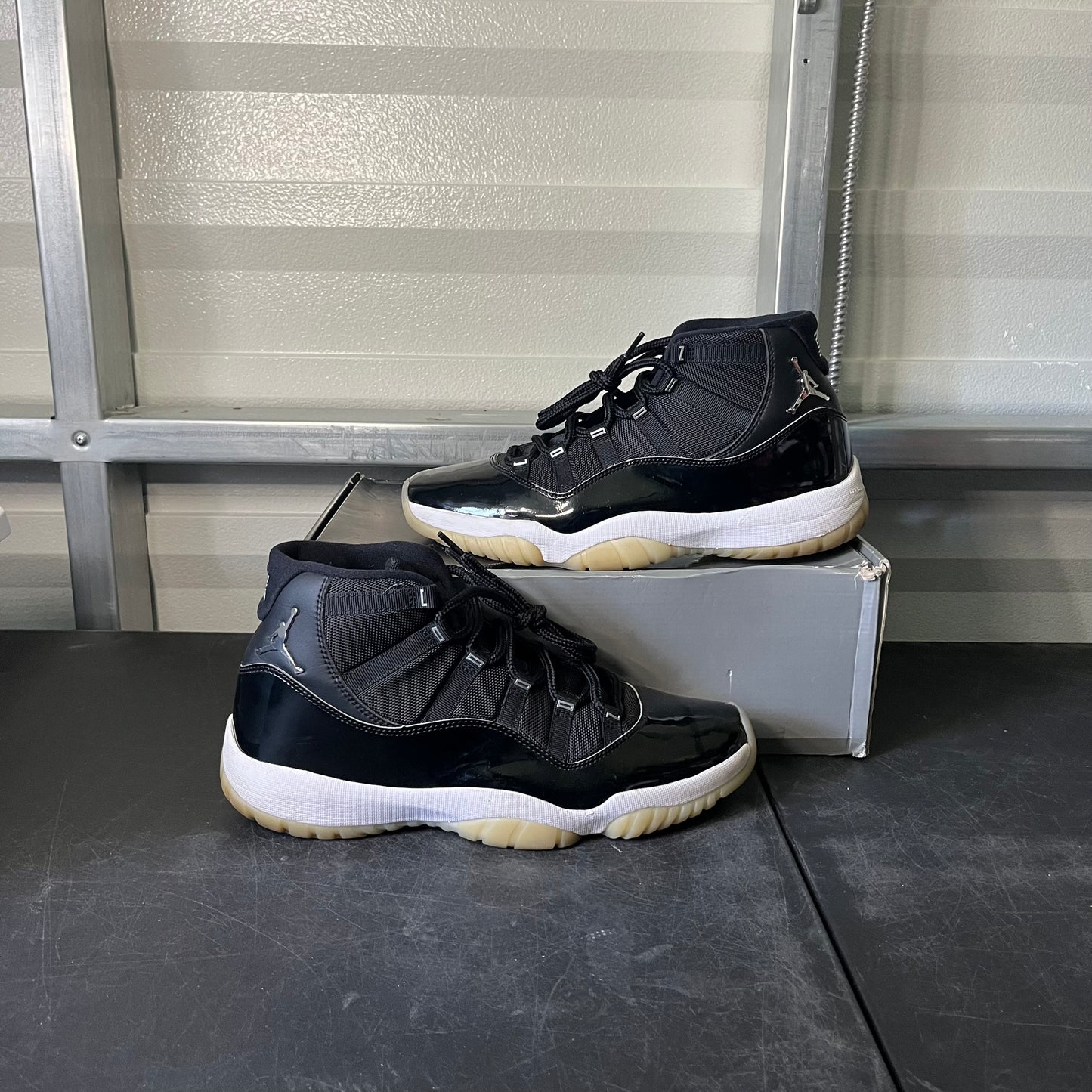 Size 12 - AJ 11 Jubilee