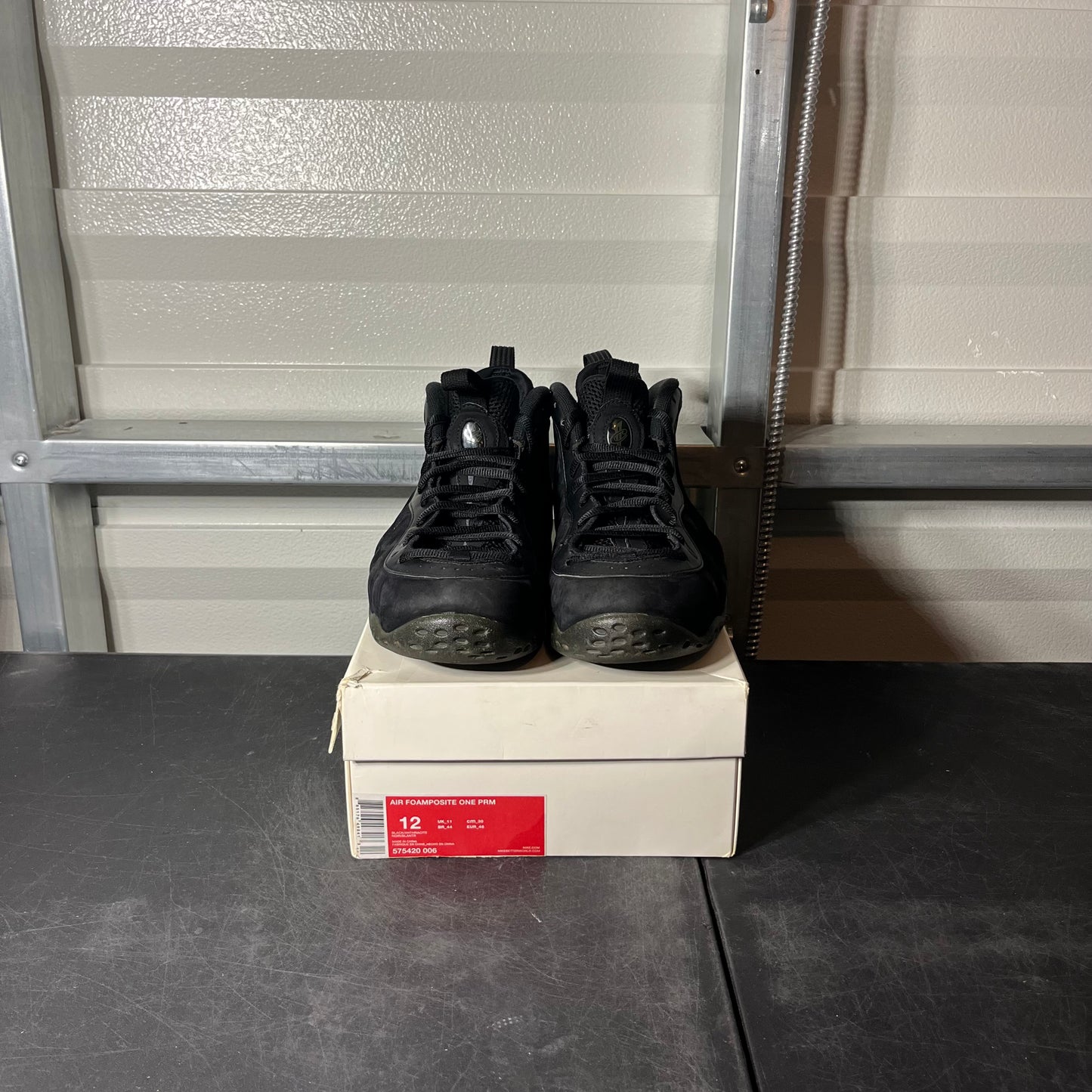 Size 12 - Nike Foamposites Back Suede