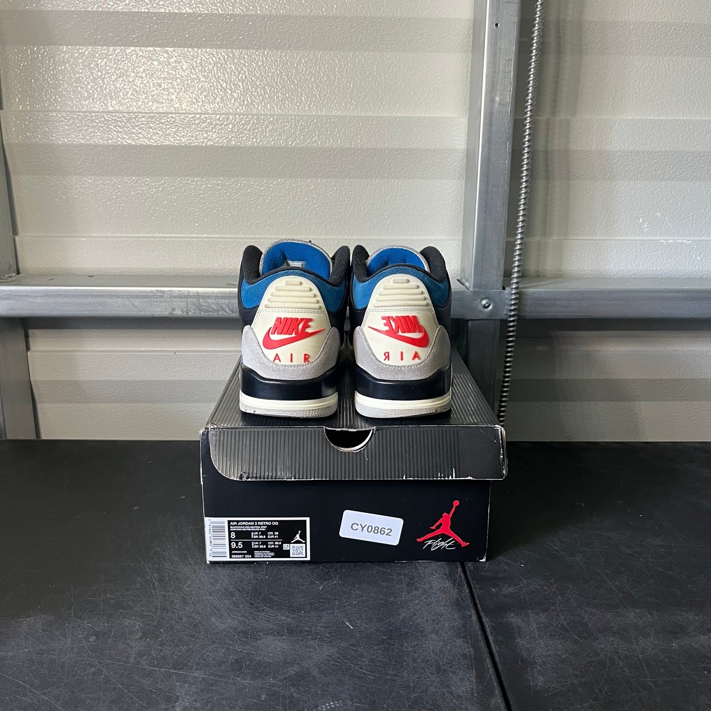 Size 8 - AJ 3 Rare Air