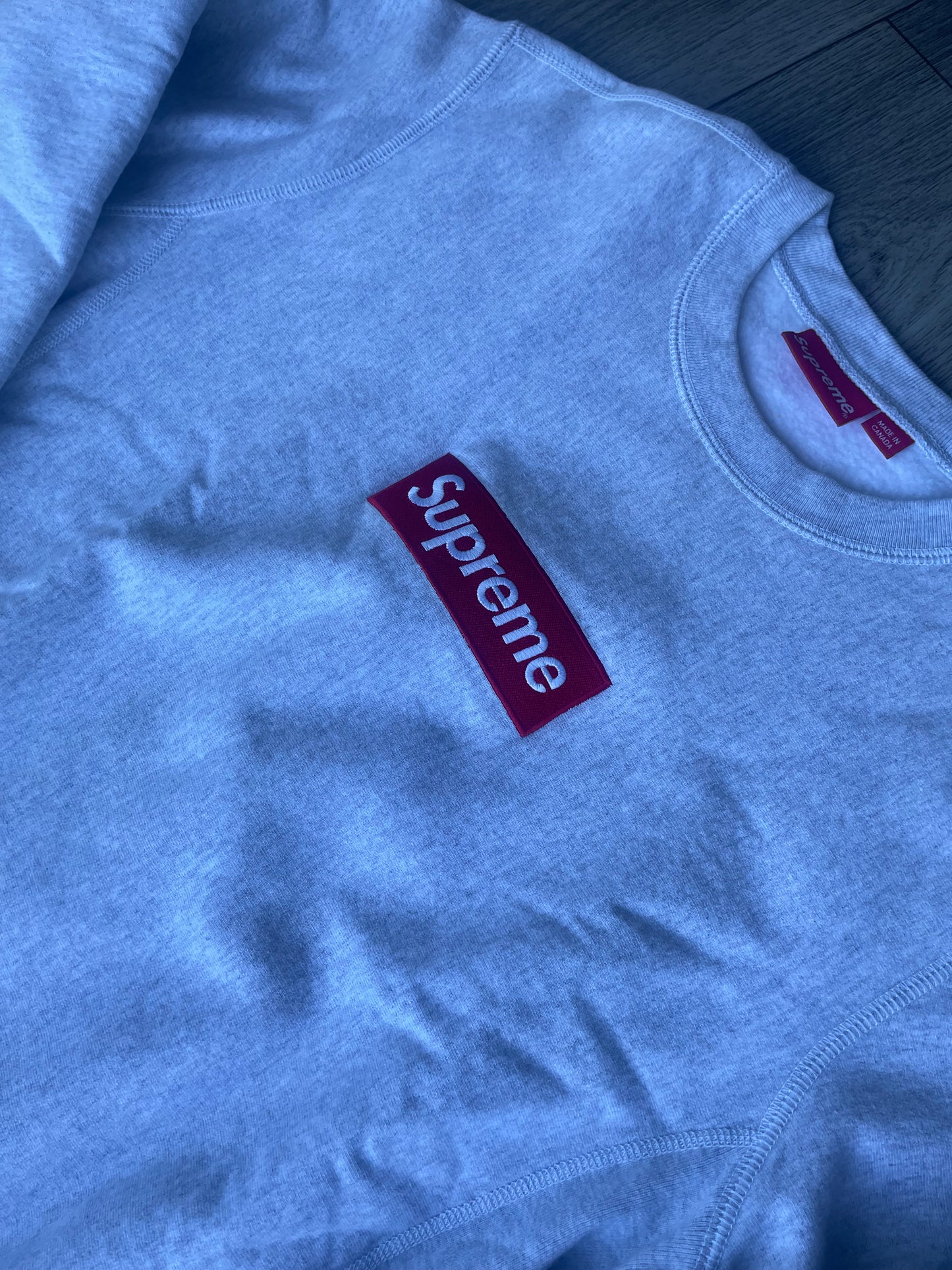 Size Medium - Supreme Crewneck