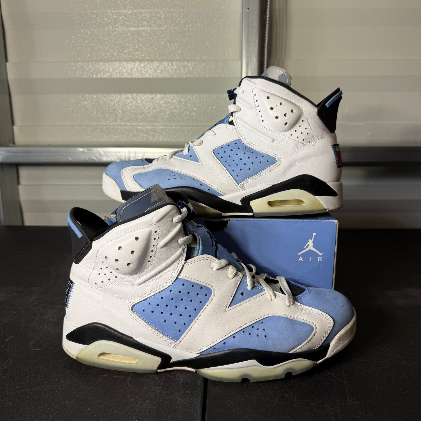 Size 11.5 - AJ 6 UNC