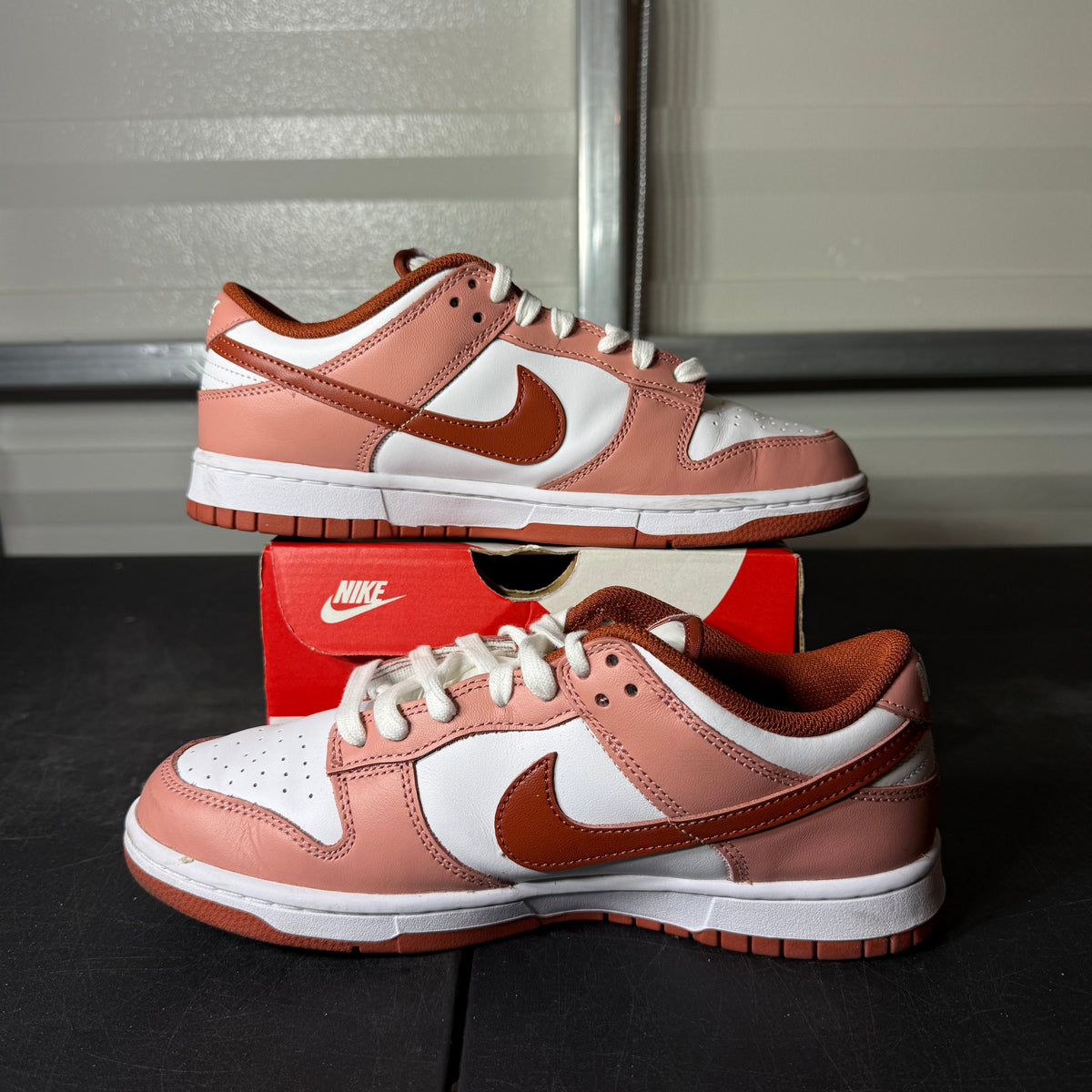 Size 9W - Dunk Star Dust