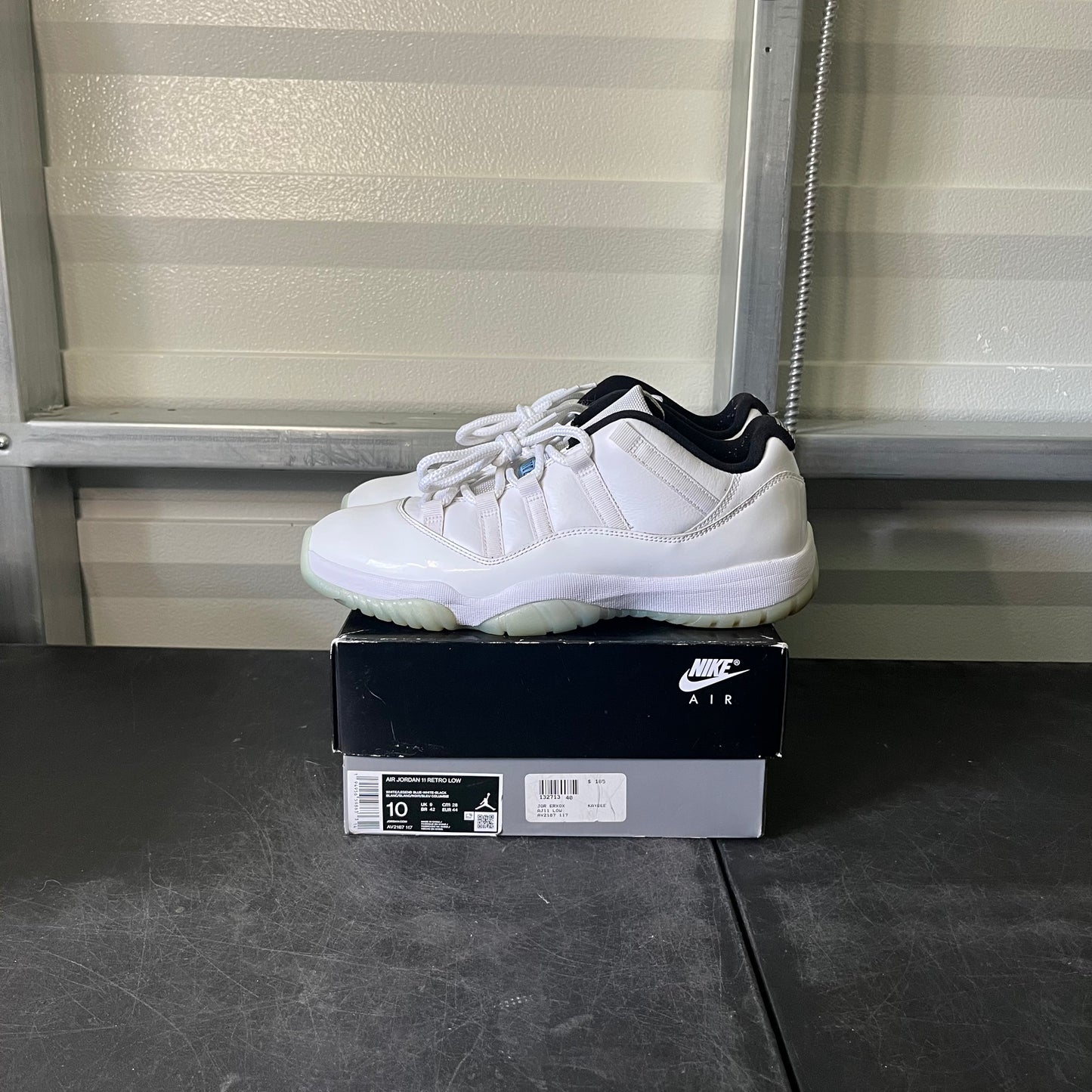 Size 10 - AJ 11 Low Legend Blue