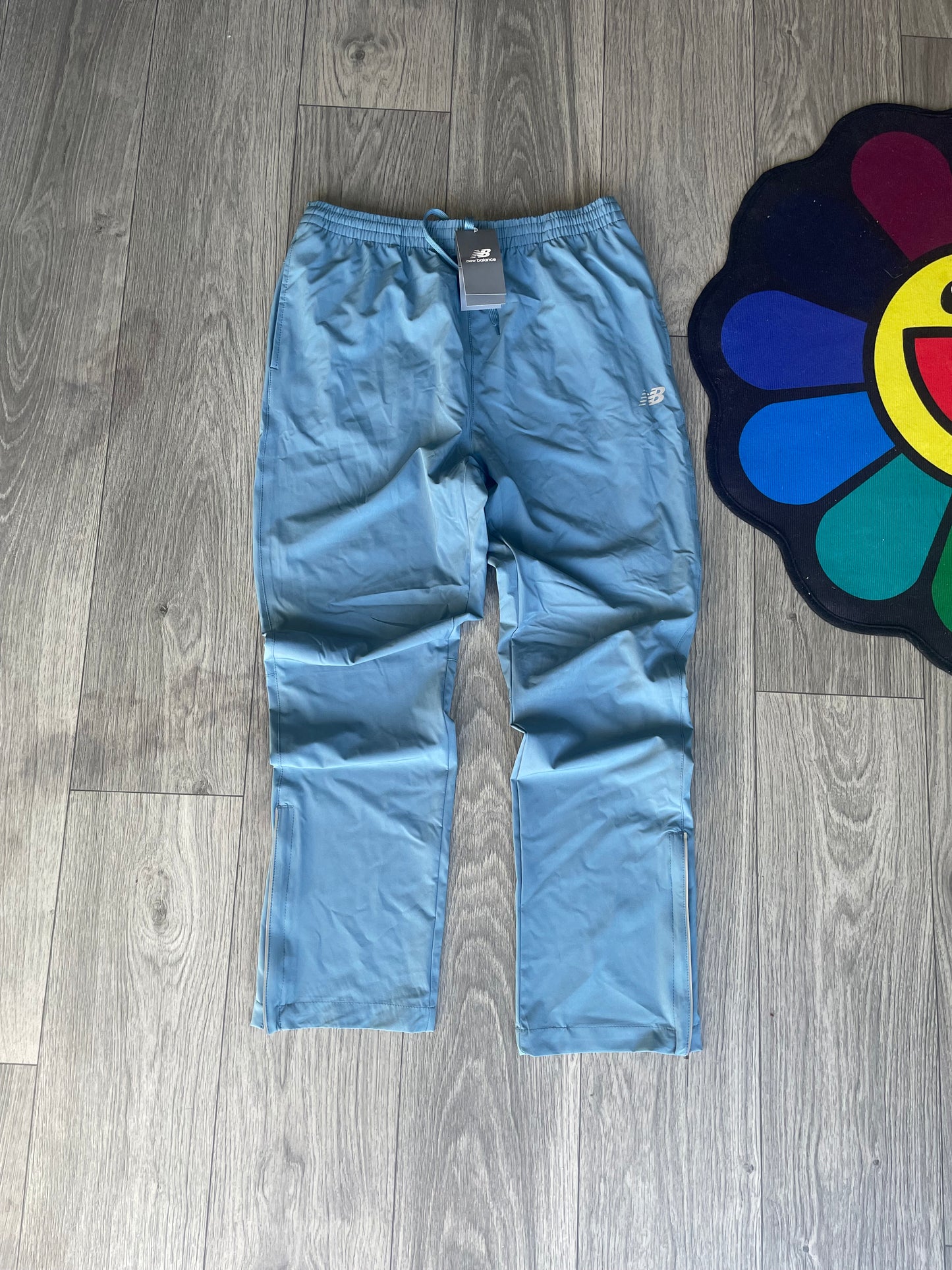 Size XL - New Balance Pants