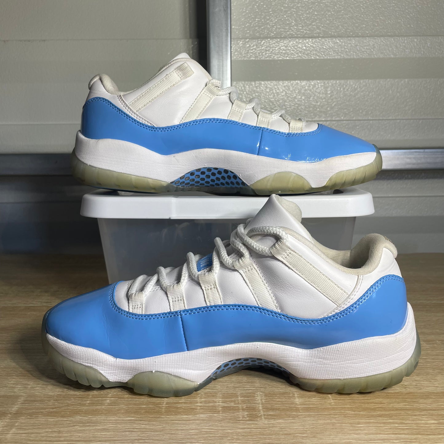 Size 9 - AJ 11 Retro Low UNC
