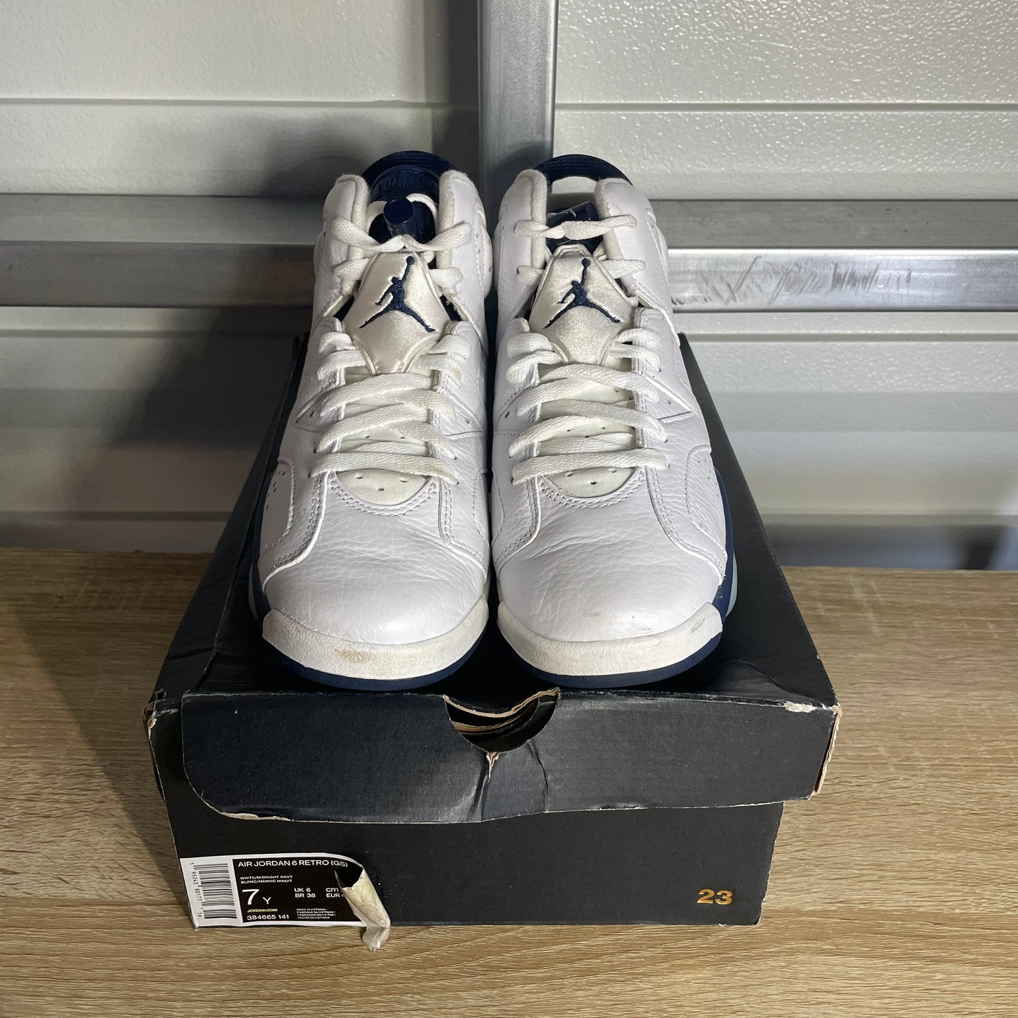 Size 7Y - AJ 6 Retro Midnight Navy