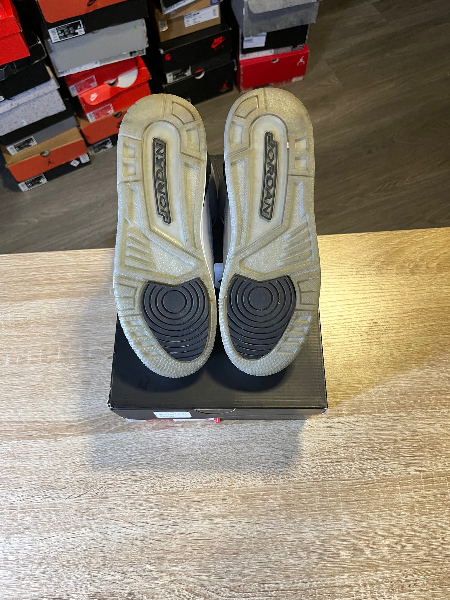 Size 7y - AJ 3 Wolf Grey