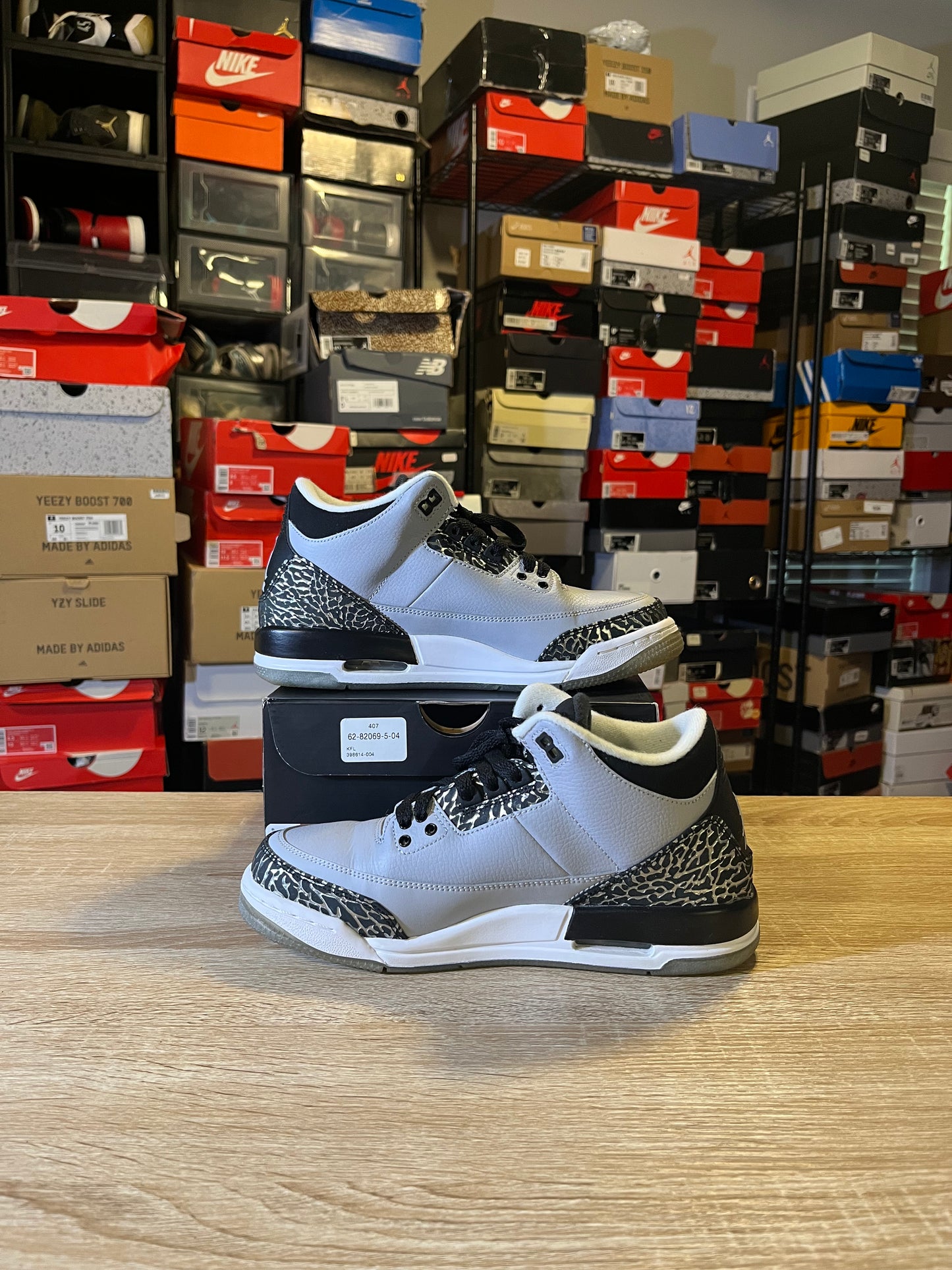 Size 7y - AJ 3 Wolf Grey