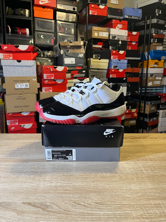Size 11.5 - AJ 11 Concord Bred