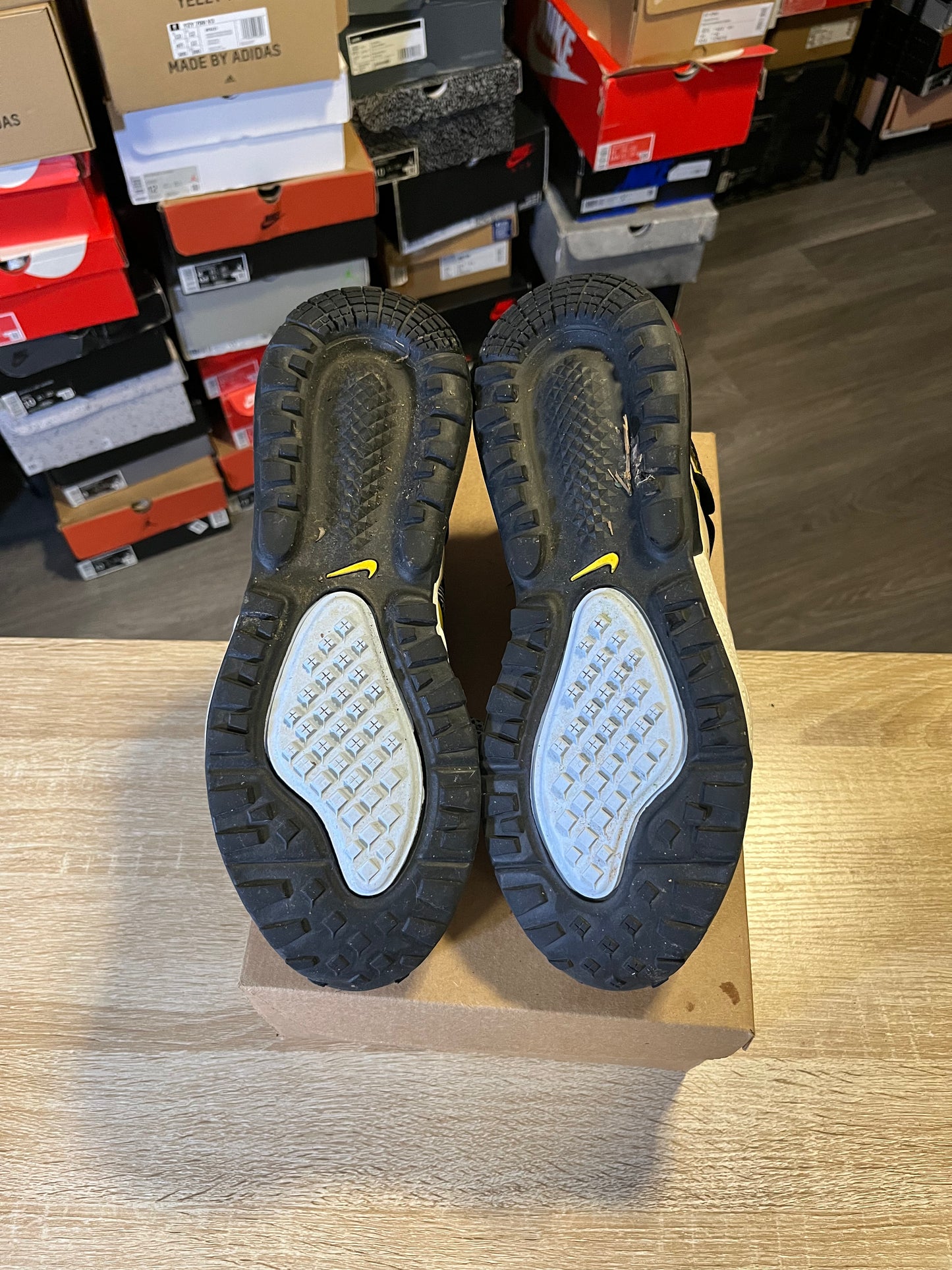 Size 11 - Air Max 270 Bowfin Dark Citron