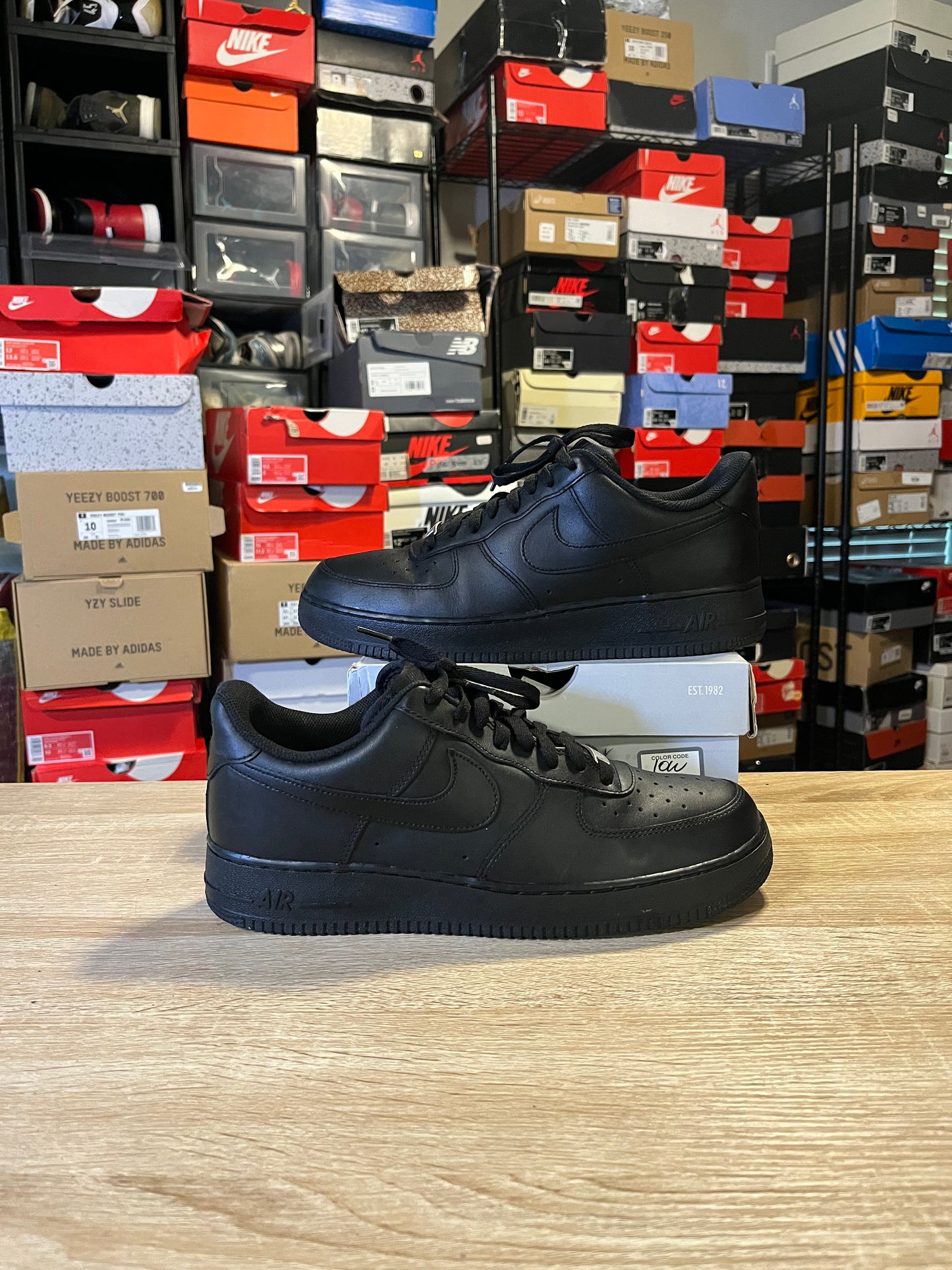 Size 10.5 - AF 1 Low Black