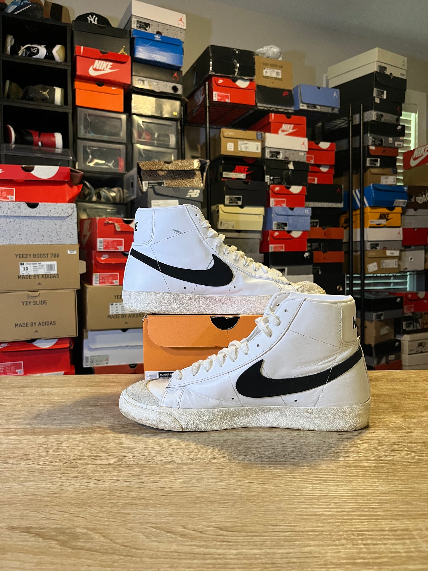 Size 11 - Blazer Mid 77 Vintage White Black 2019