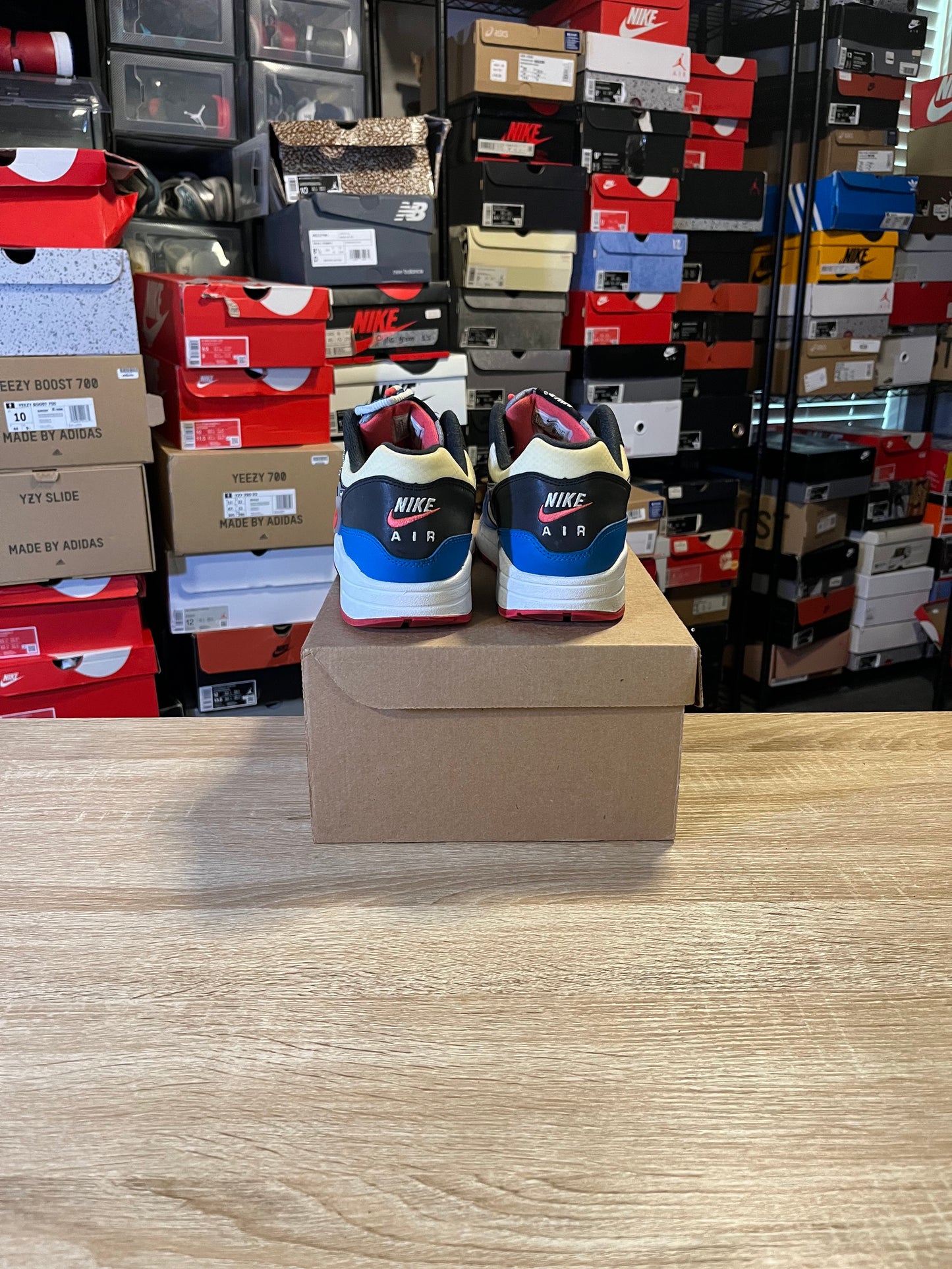 Size 9.5 - Air Max 1 Script Swoosh