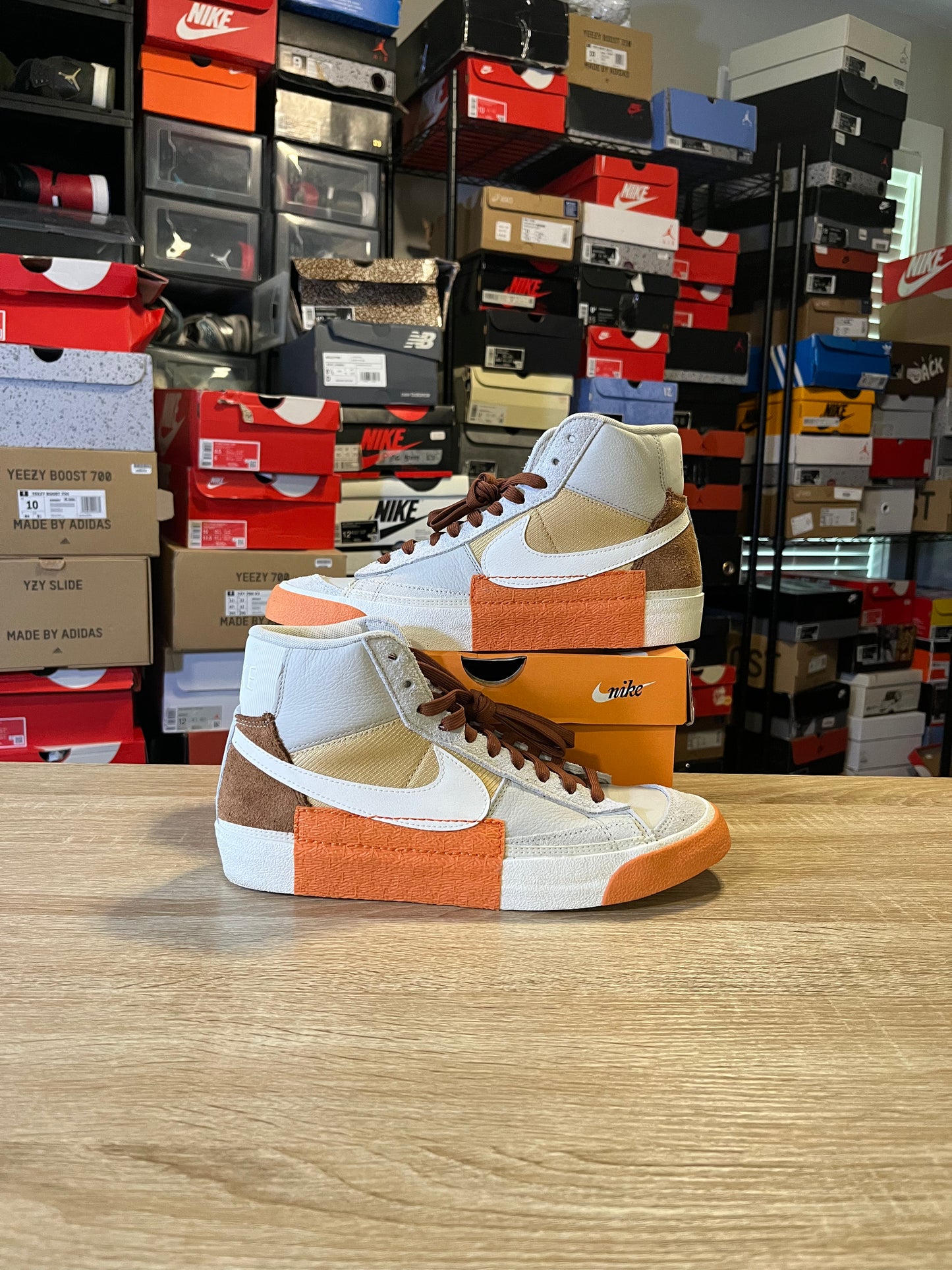 Size 9.5 - Nike Blazer '77 Pro Club Mid Remastered - Pecan