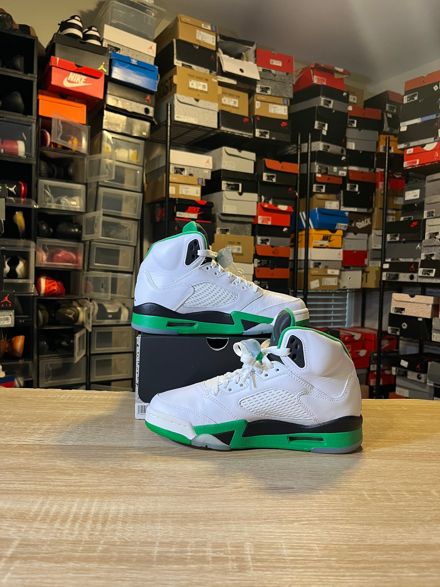 Size 6 M - AJ 5 Lucky Green