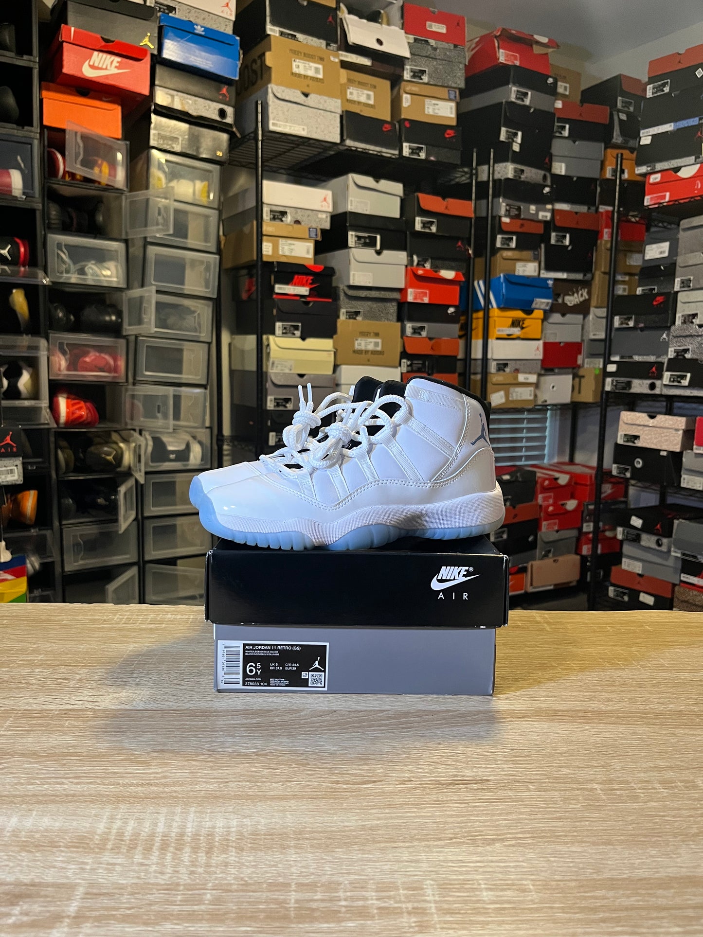 Size 6.5 - AJ 11 Legend Blue