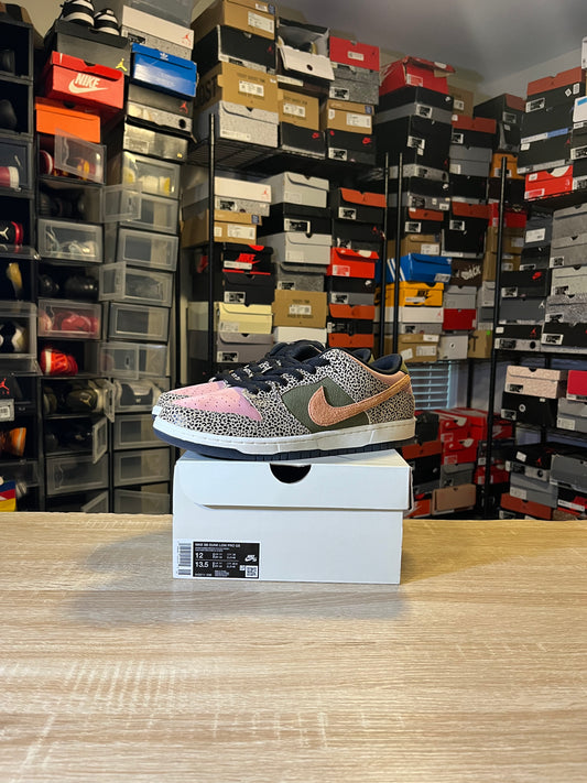 Size 12 - SB Dunk Low Arts-rec