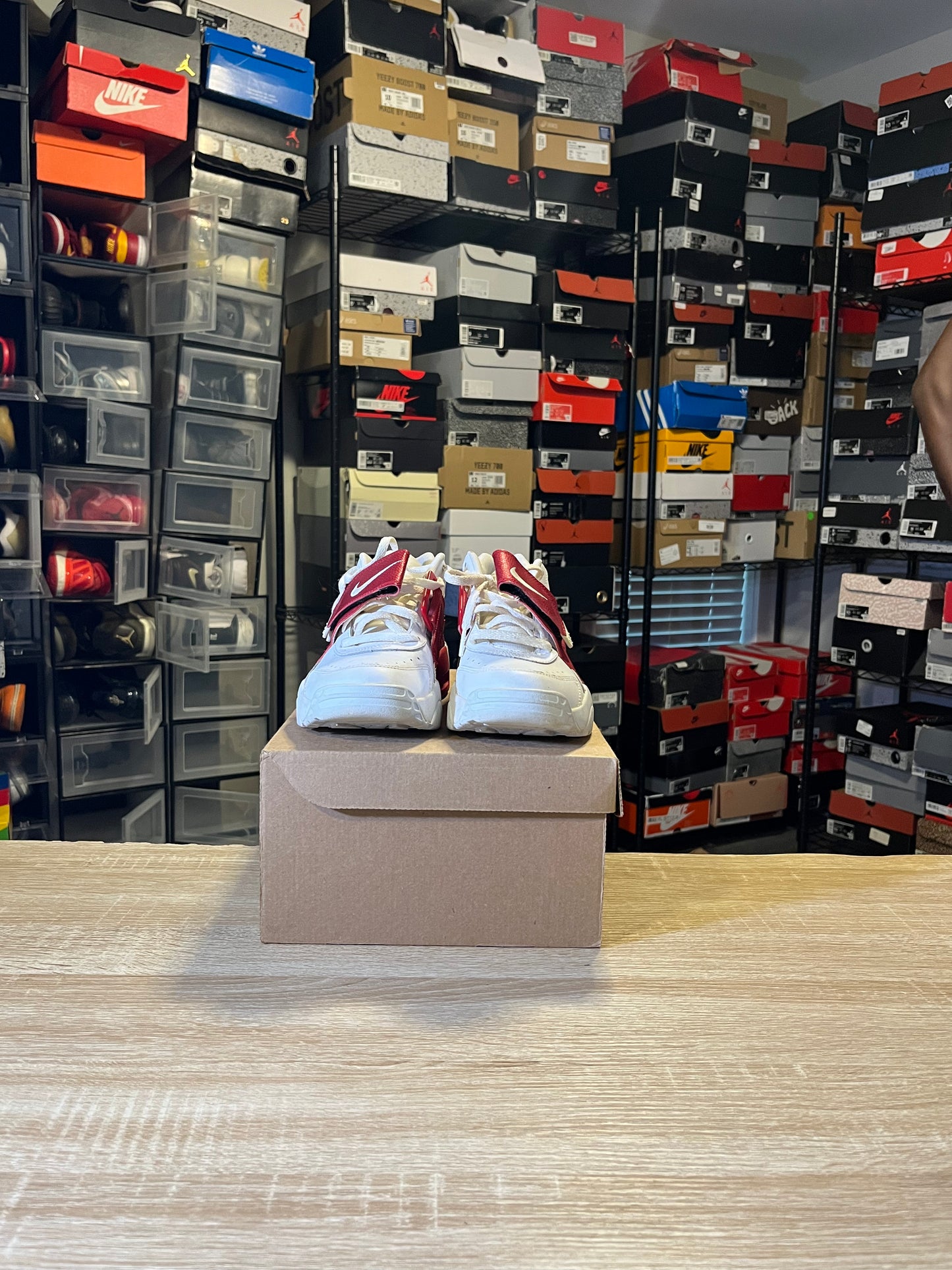 Size 5.5Y - AIR Veer GS Youth Leather White/Red
