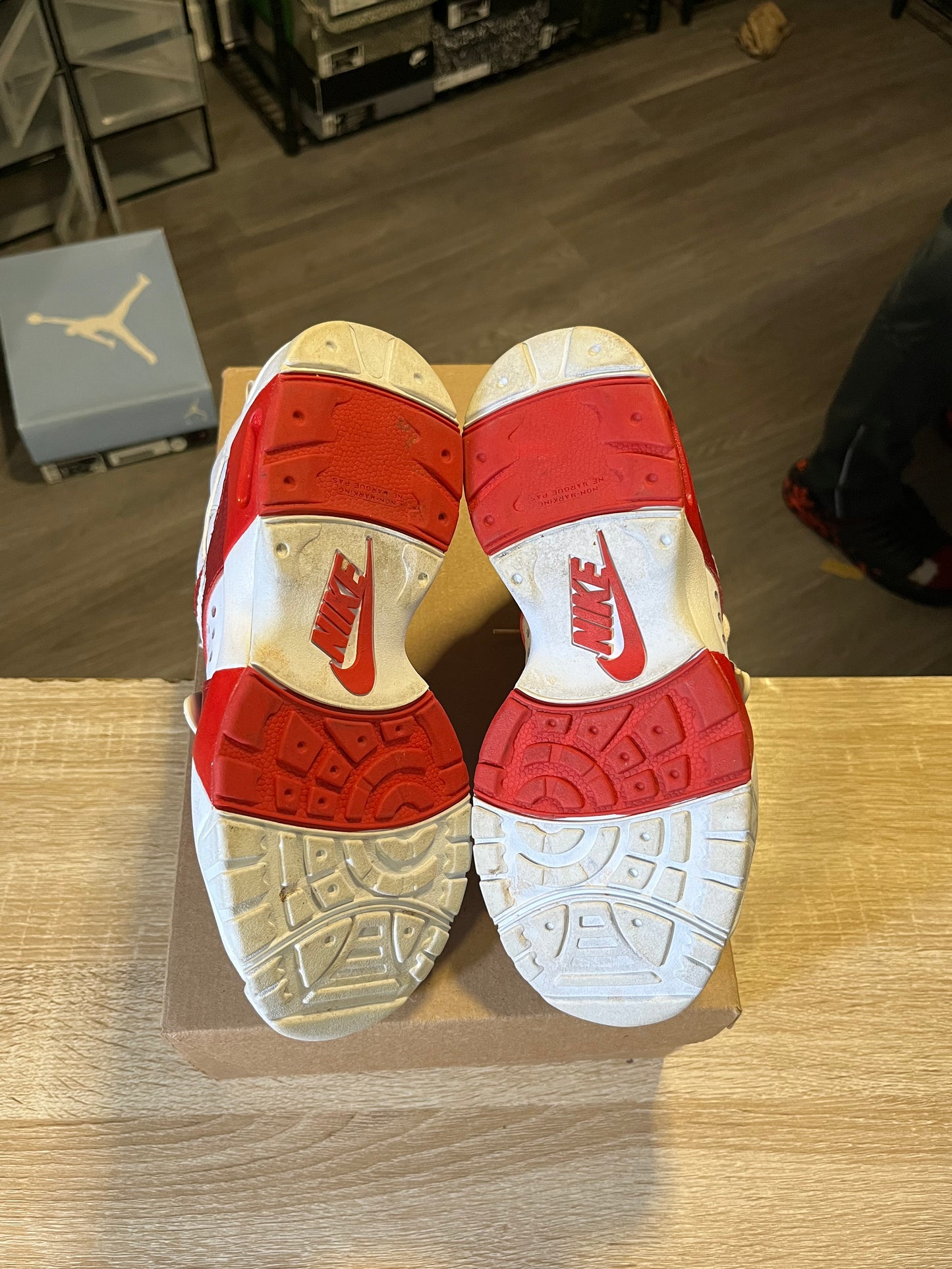 Size 5.5Y - AIR Veer GS Youth Leather White/Red