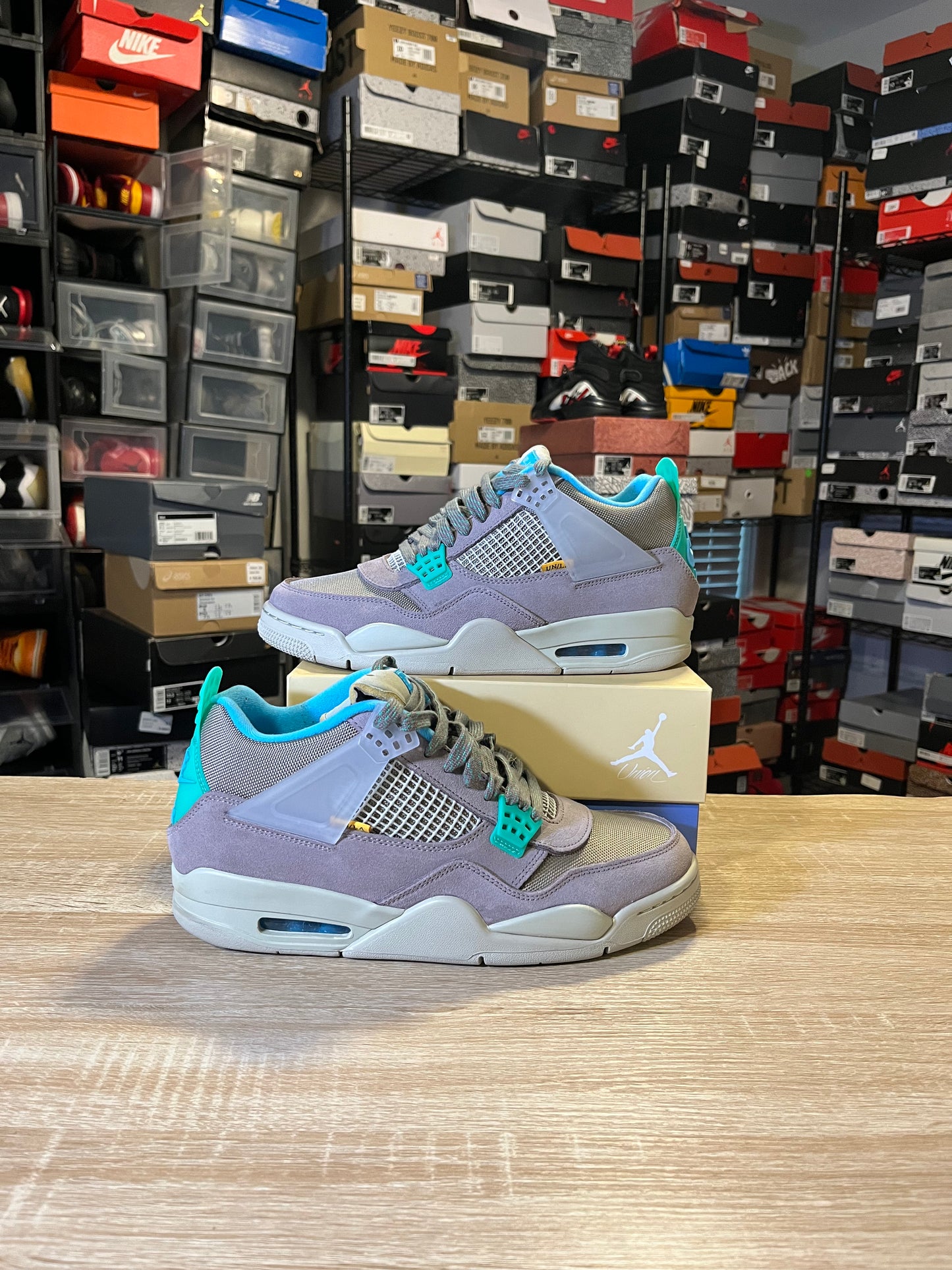 Size 10.5 - AJ 4 Retro x Union LA Taupe Haze