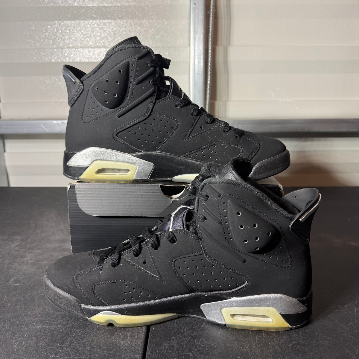 Size 11 - AJ 6 Chrome