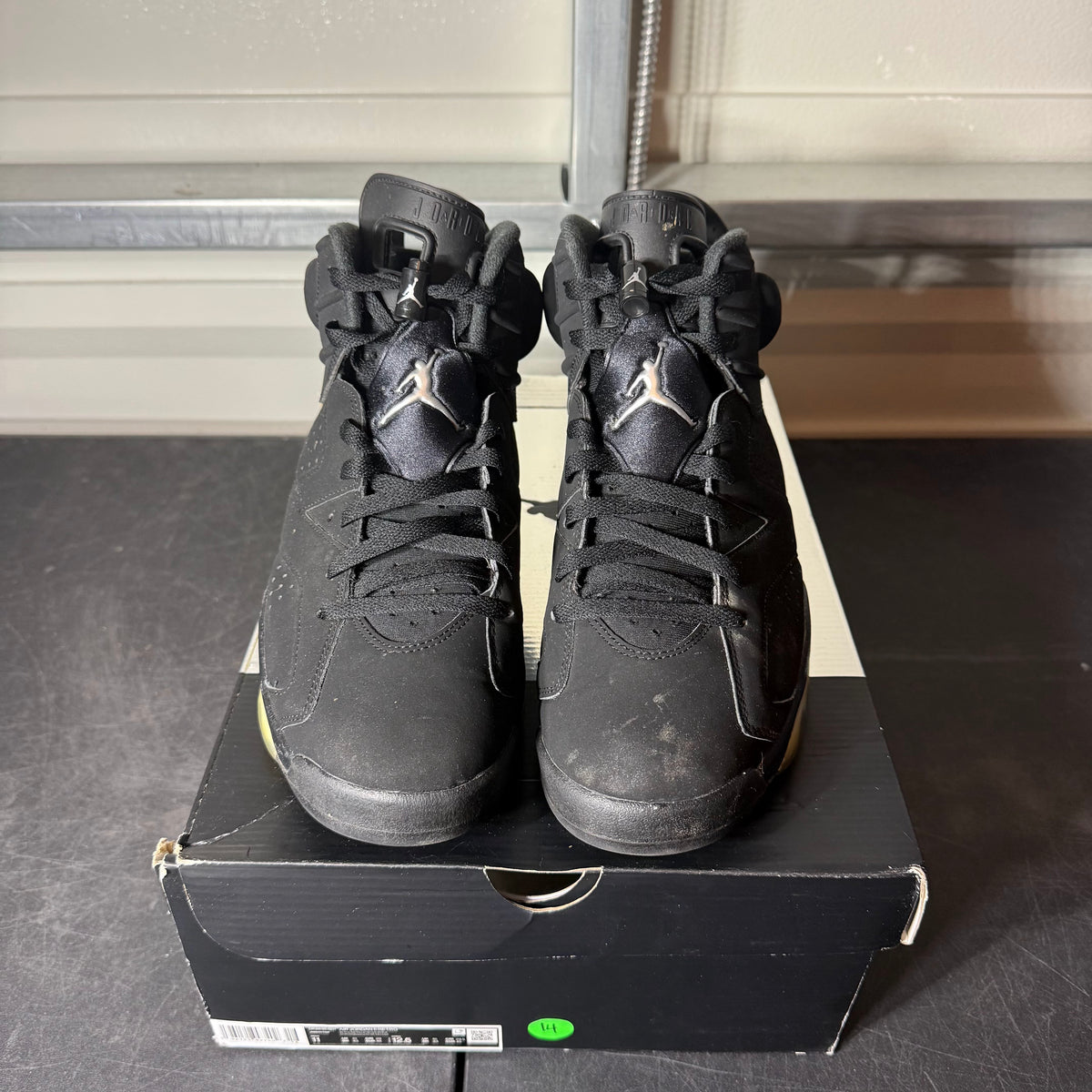 Size 11 - AJ 6 Chrome
