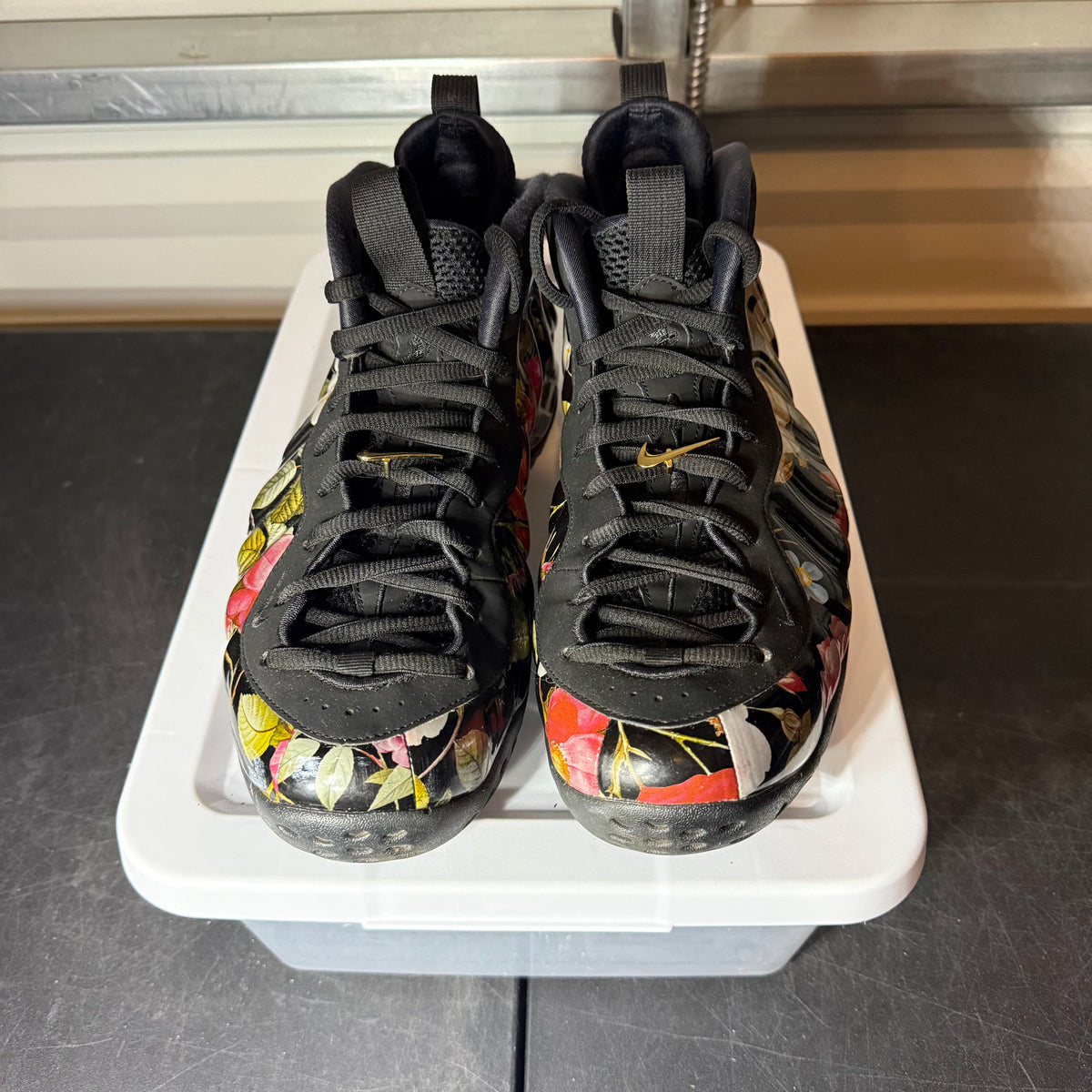Size 11.5 - Foamposite Floral
