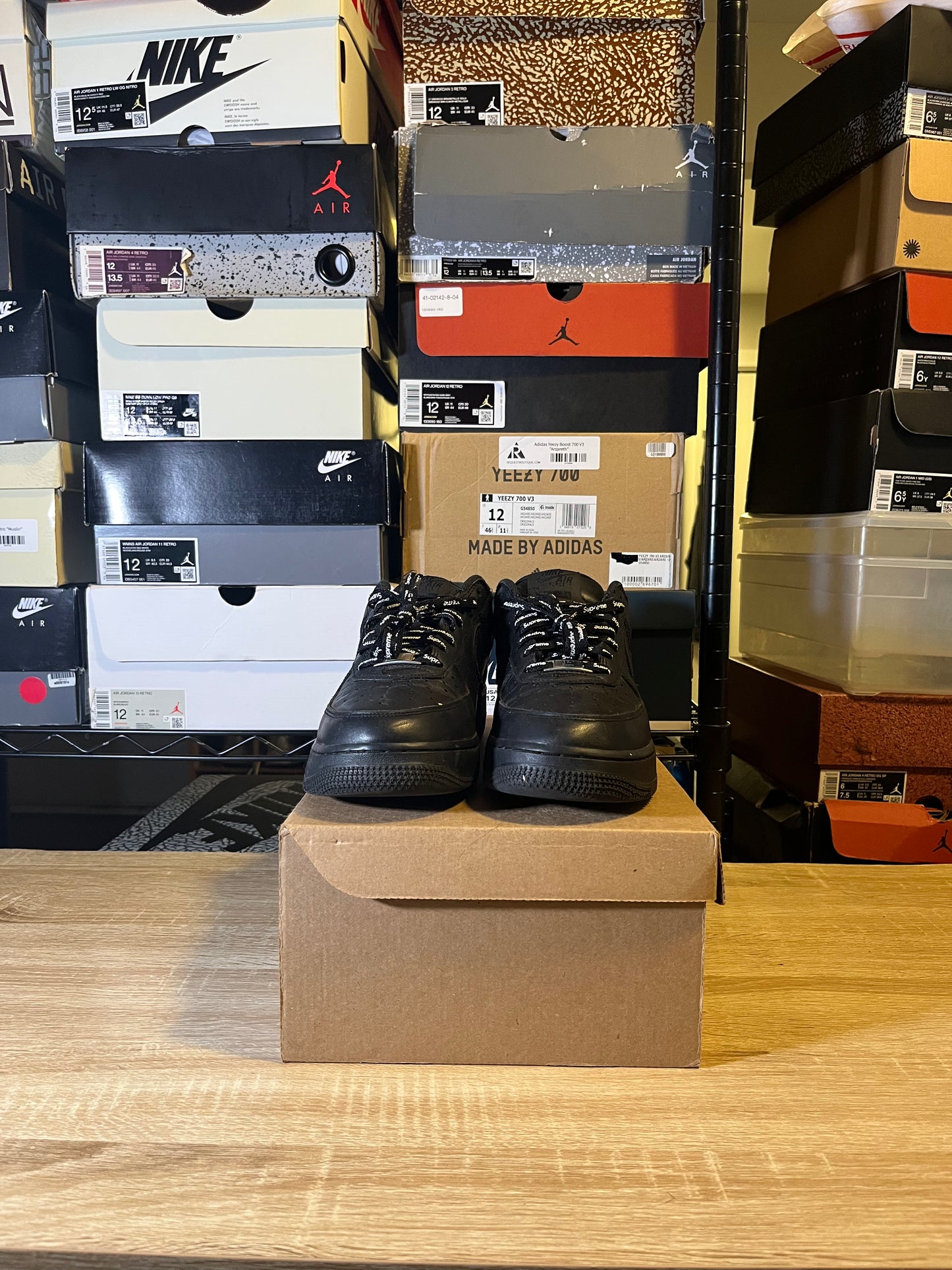 Size 9 - AF 1 Supreme Black