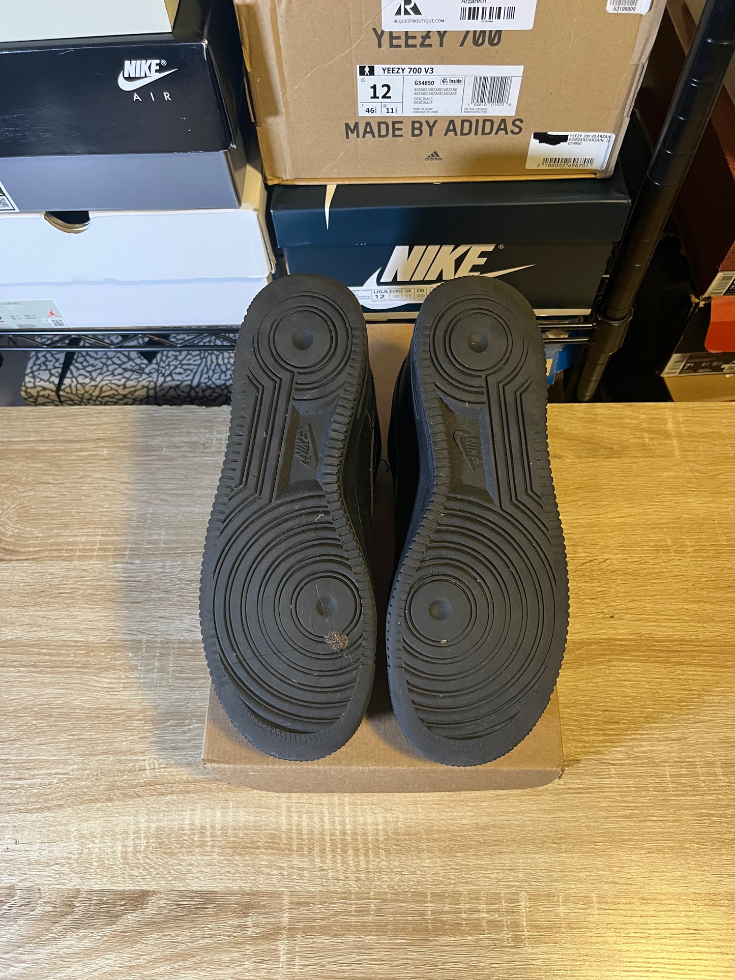 Size 9 - AF 1 Supreme Black