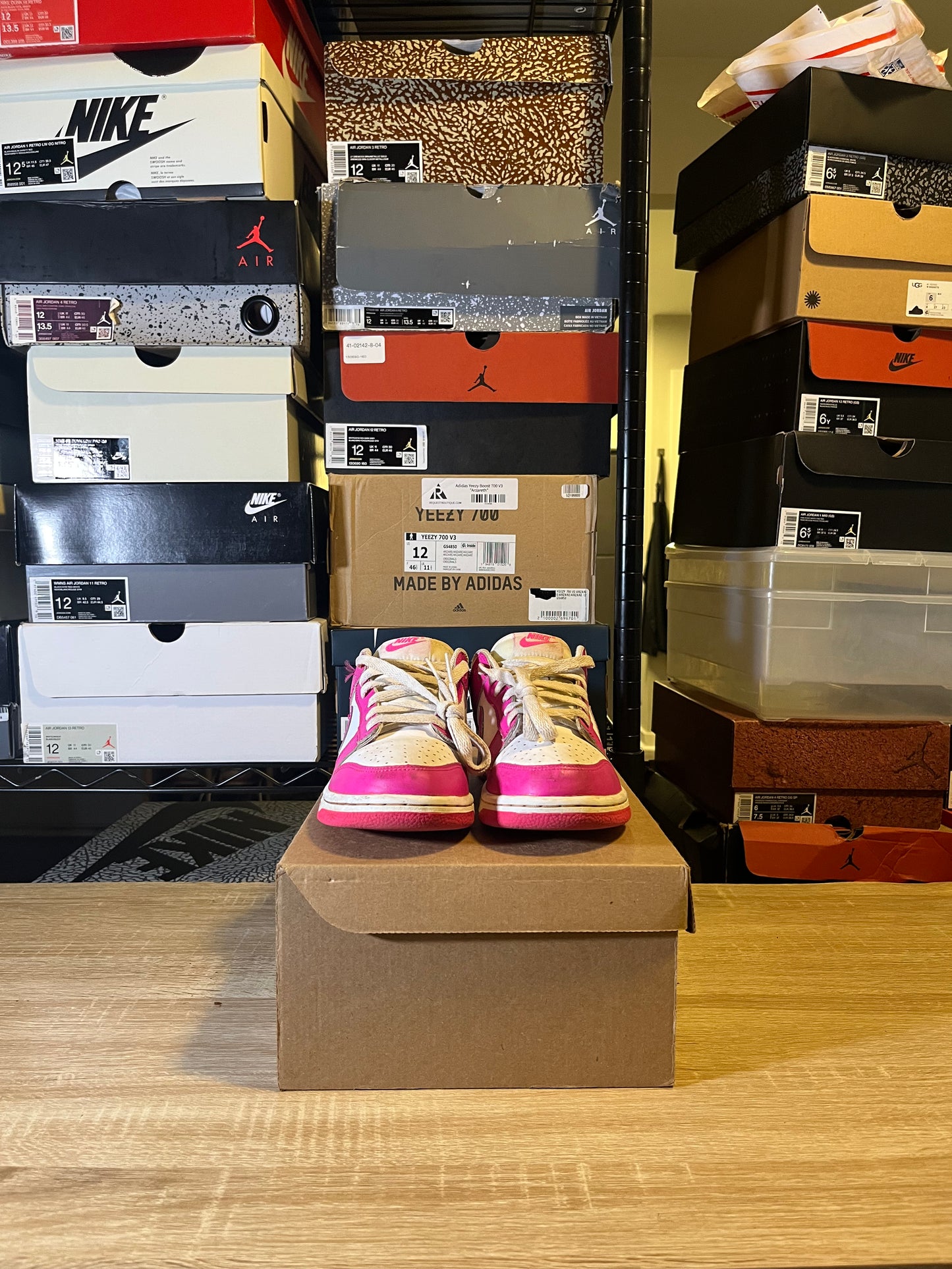 Size 5.5Y - Dunk Low Laser Fuschia