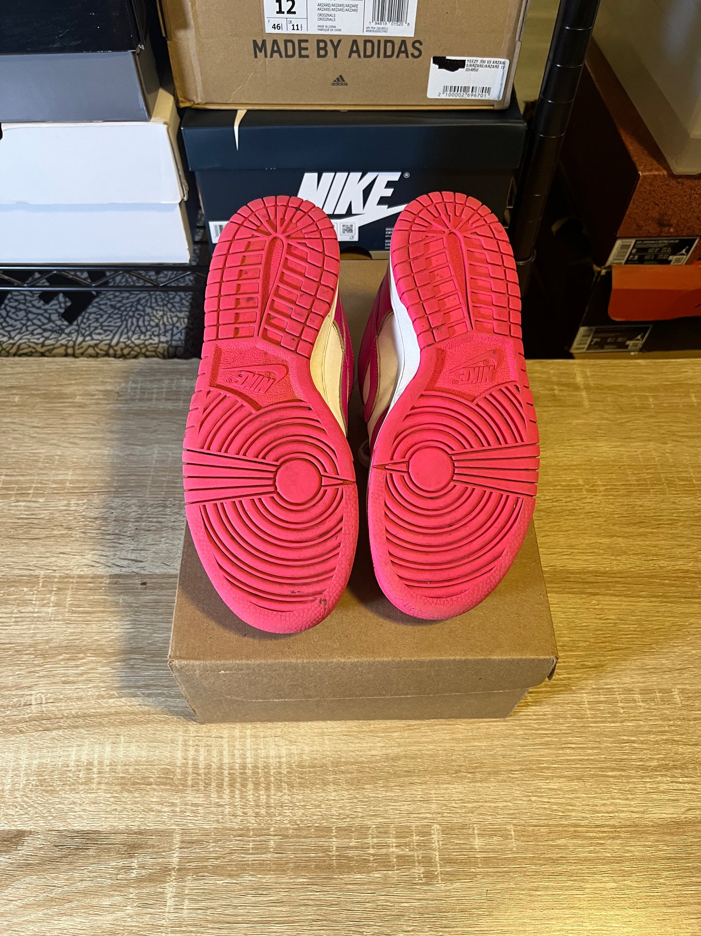 Size 5.5Y - Dunk Low Laser Fuschia