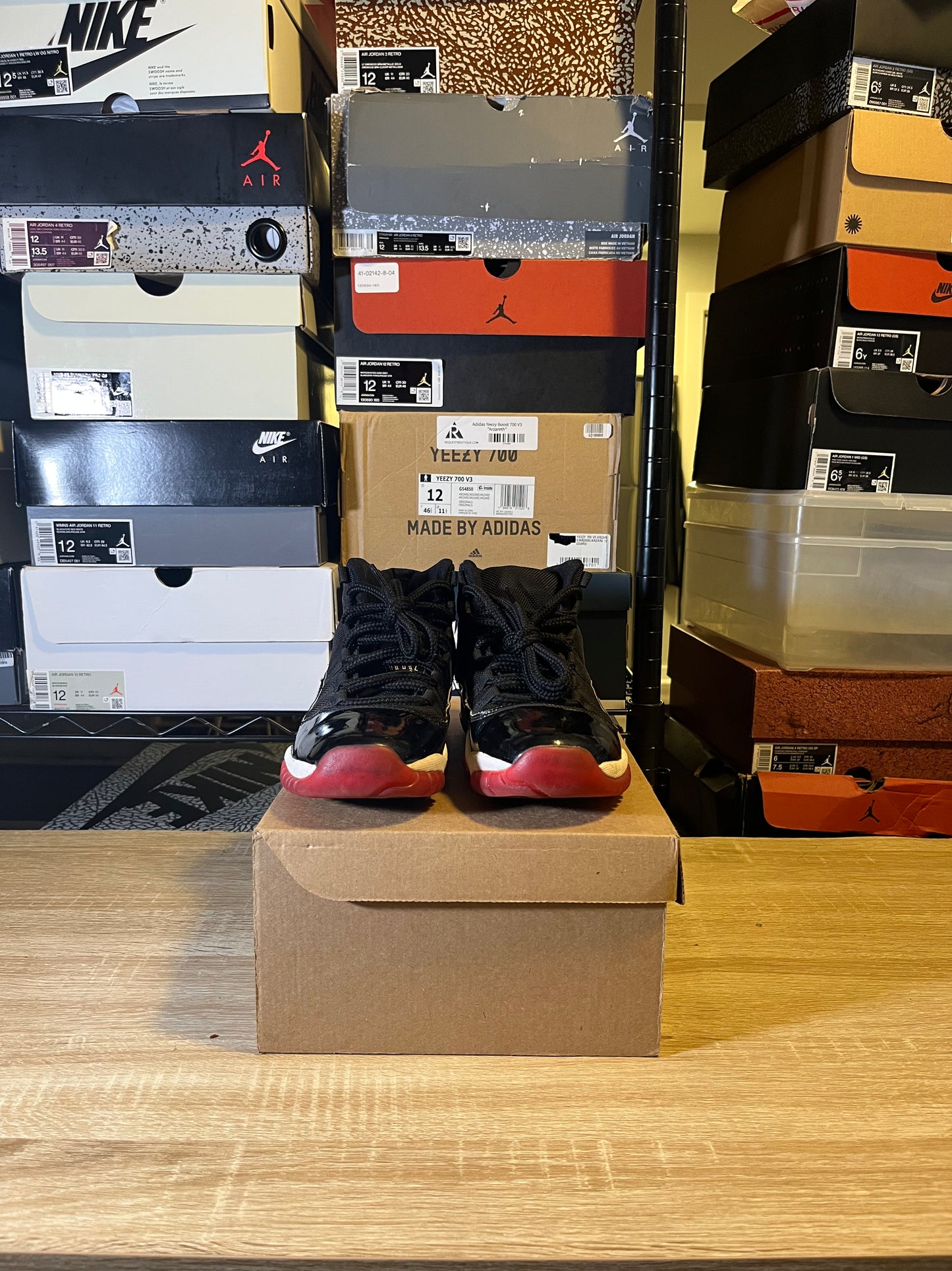 Size 6.5Y - AJ 11 Bred