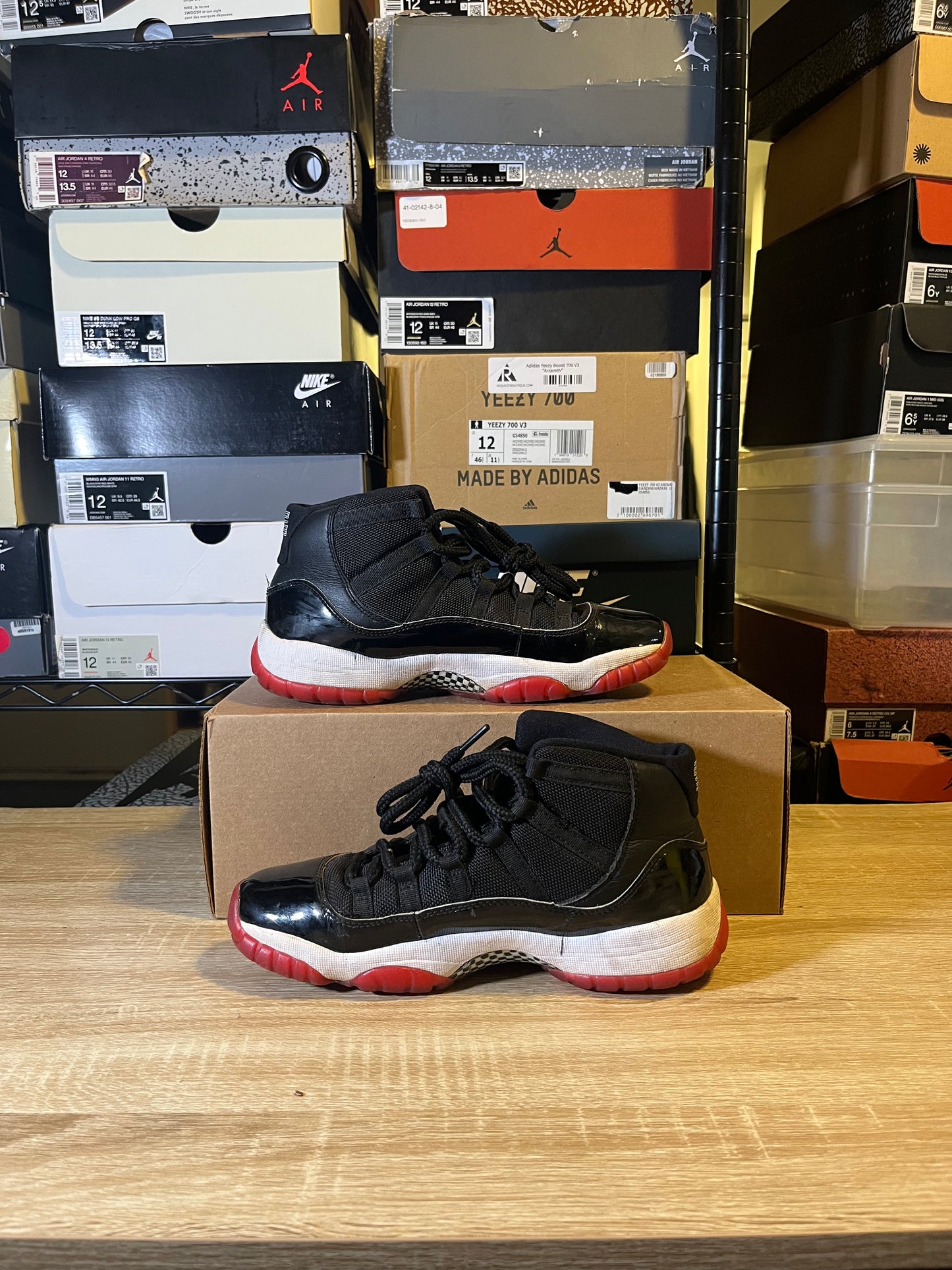 Size 6.5Y - AJ 11 Bred