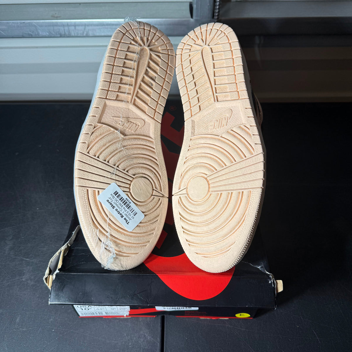 Size 10.5 - AJ 1 Crimson Tint