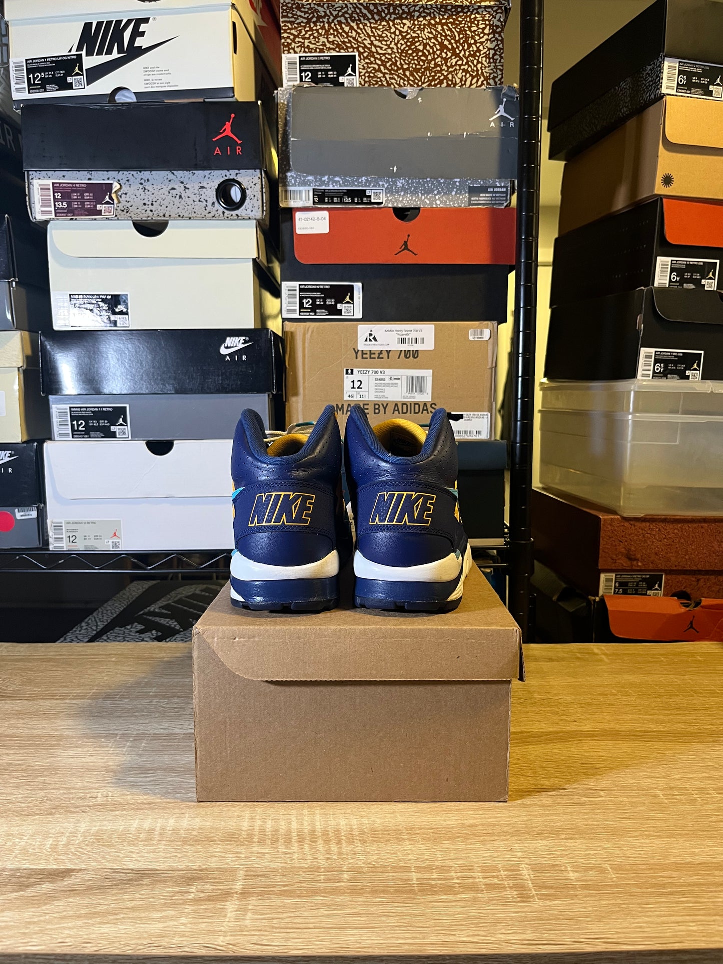Size 9.5 - Air Trainer SC High Los Angeles Rams