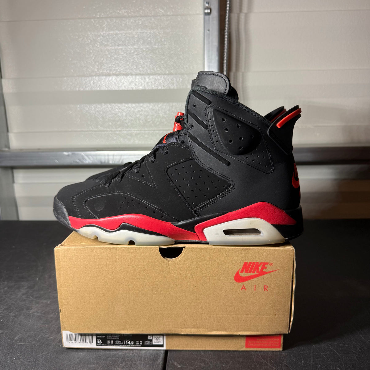 Size 13 - AJ 6 Infrared