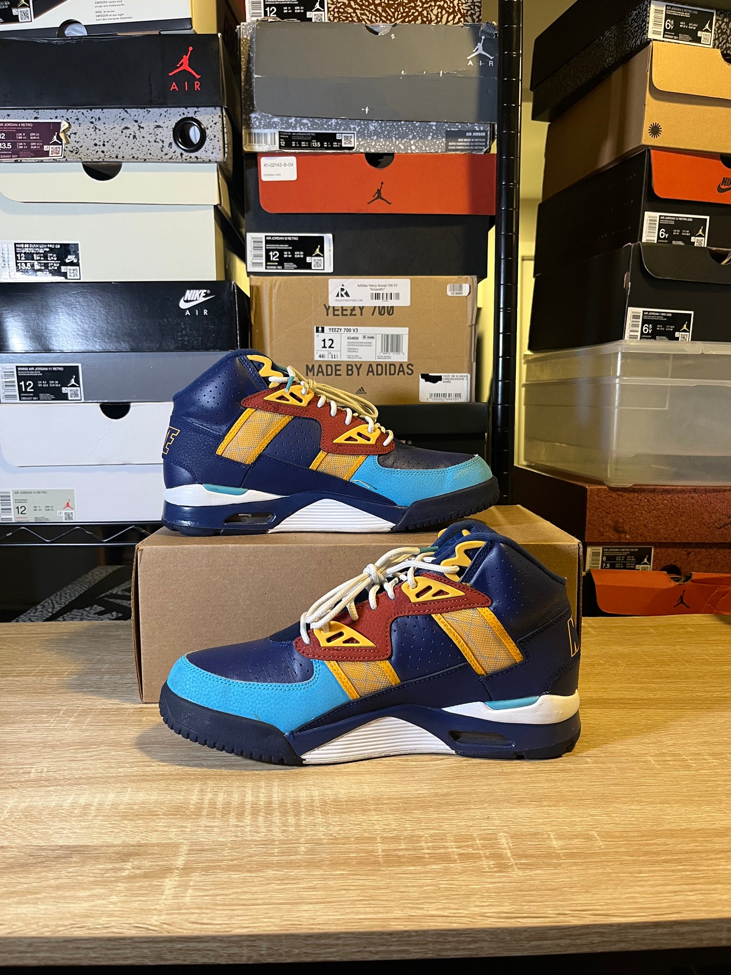 Size 9.5 - Air Trainer SC High Los Angeles Rams