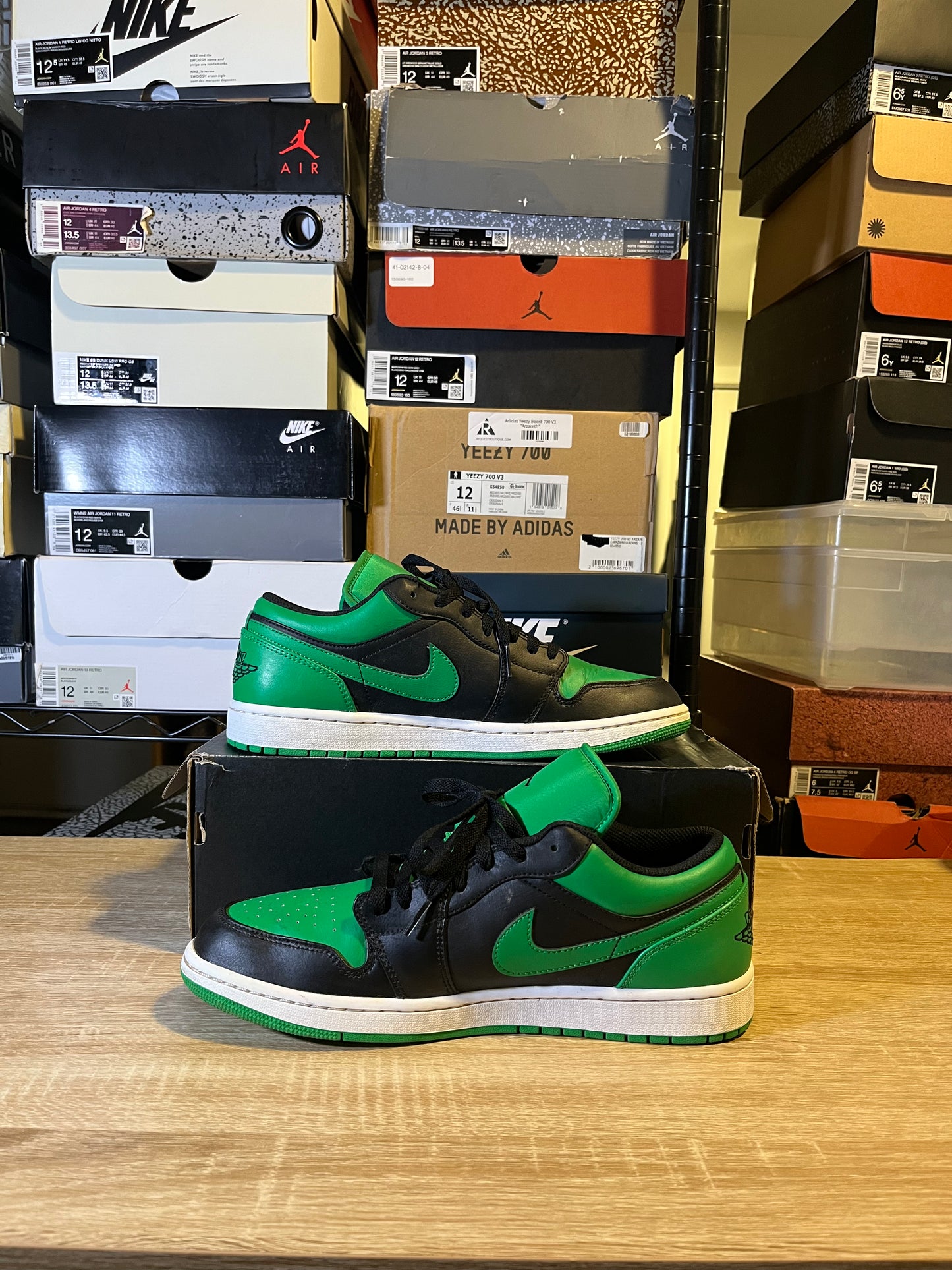 Size 11 - AJ 1 Low Black Lucky Green