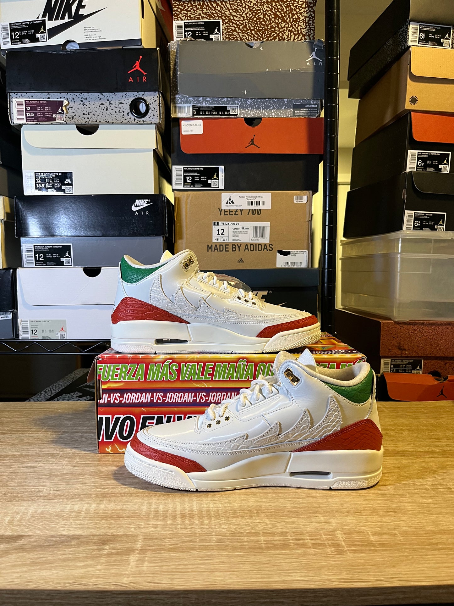 Size 8.5 - AJ 3 El Vuelo Summit White